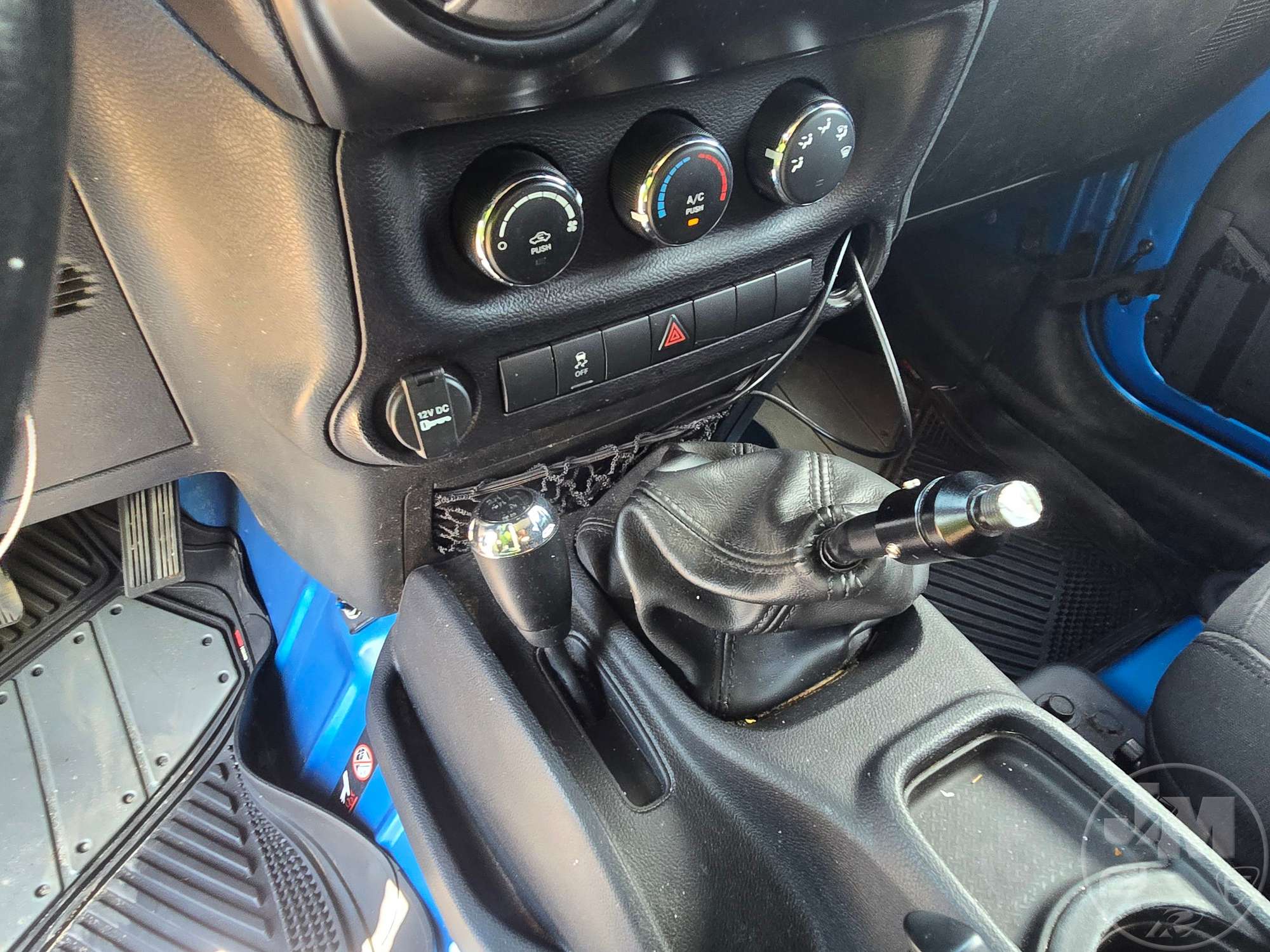 2016 Jeep WRANGLER