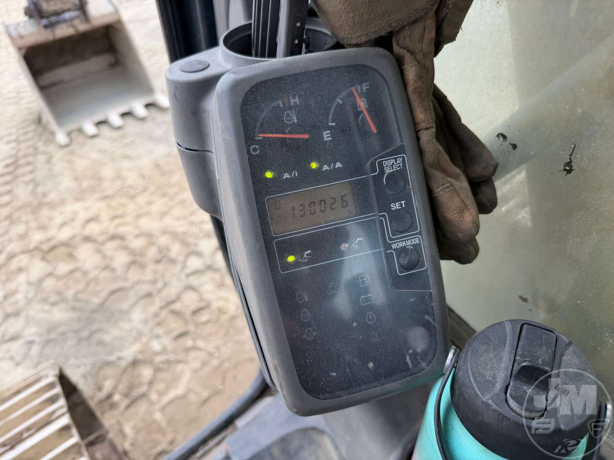 2004 John Deere 270C LC