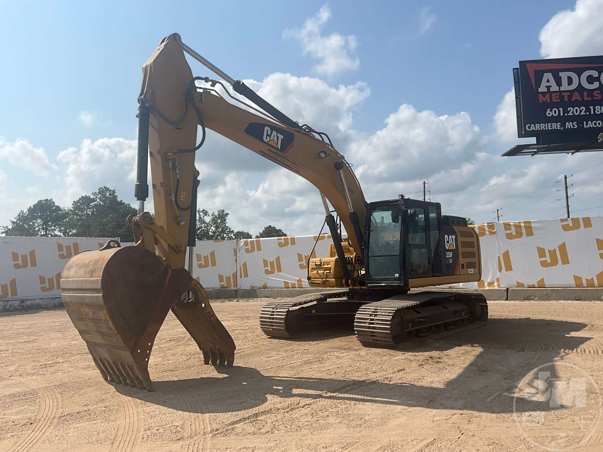 Photo of 2019 Caterpillar 326F L