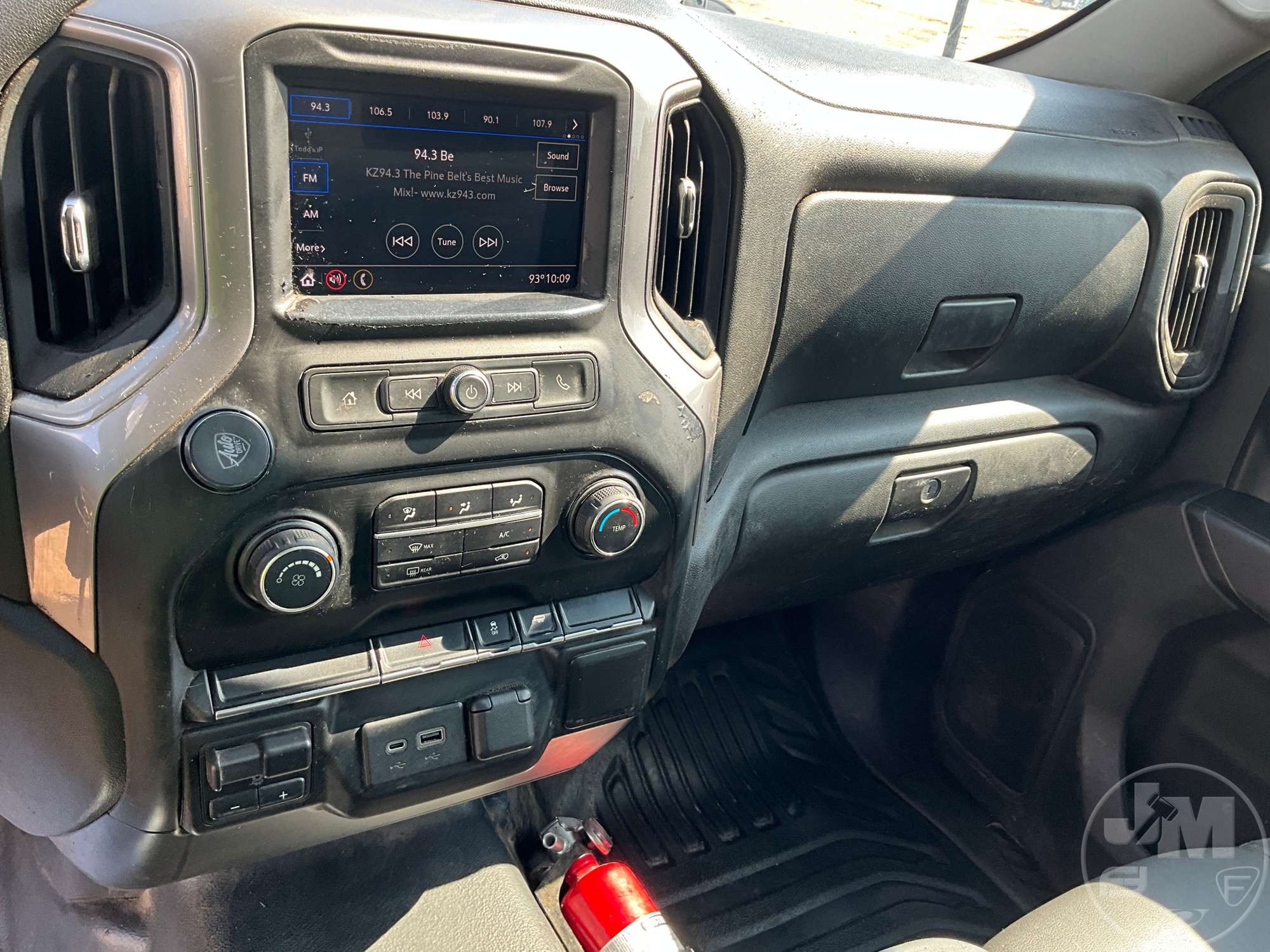 2021 Chevrolet SILVERADO