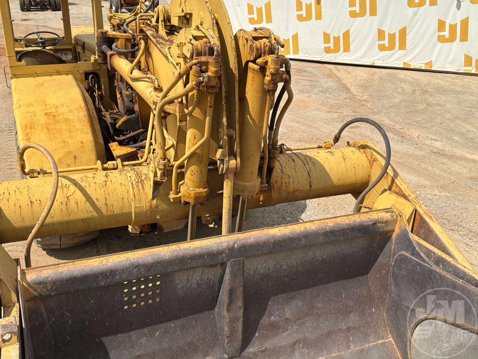 1984 Caterpillar 621B