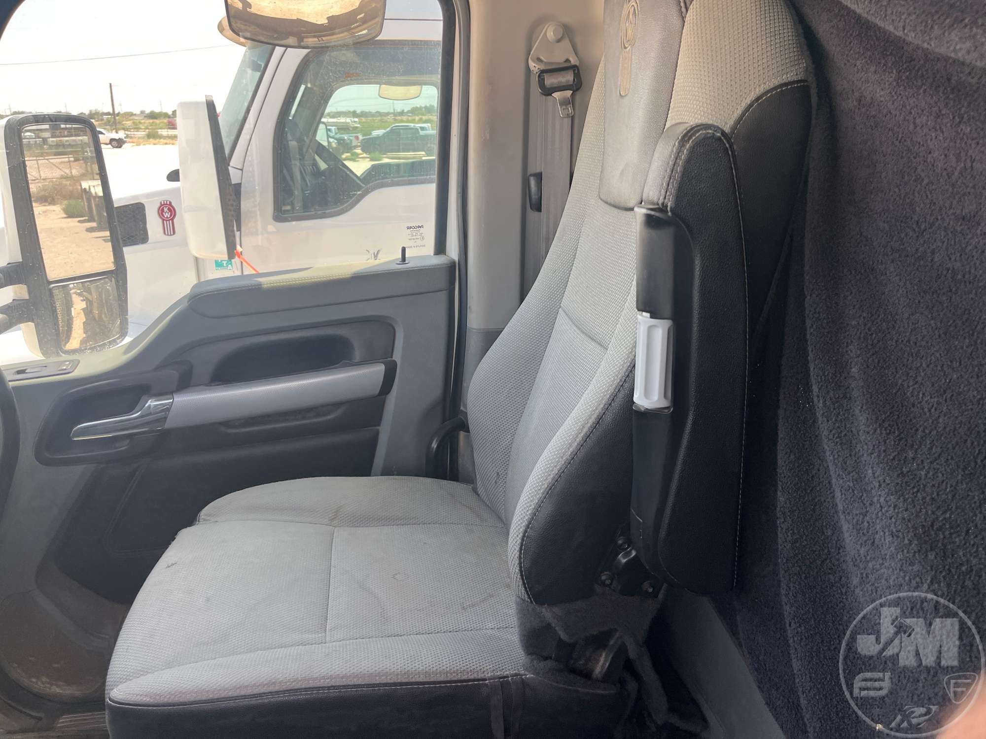 2022 Kenworth T880