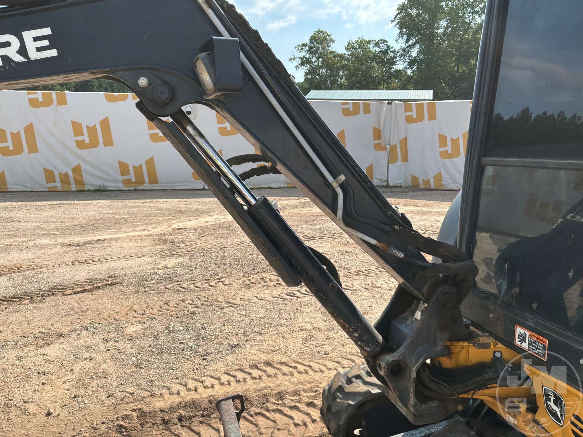 2017 John Deere 30G