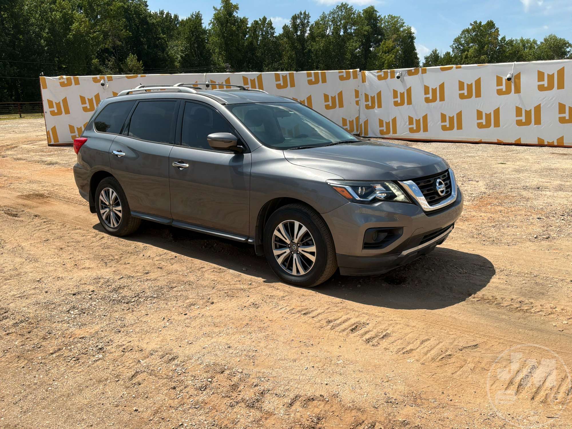 2017 Nissan PATHFINDER
