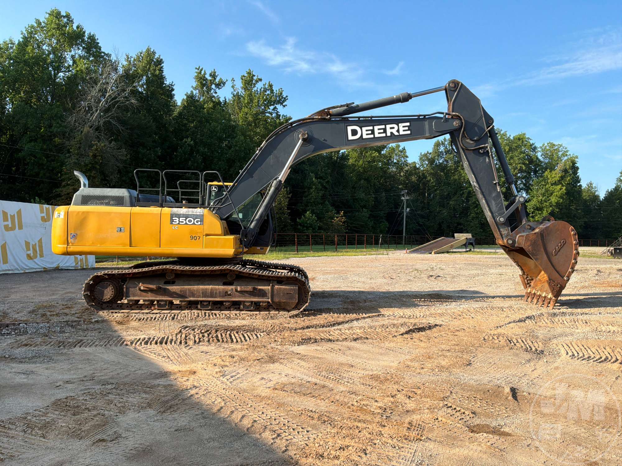 2018 John Deere 350G LC