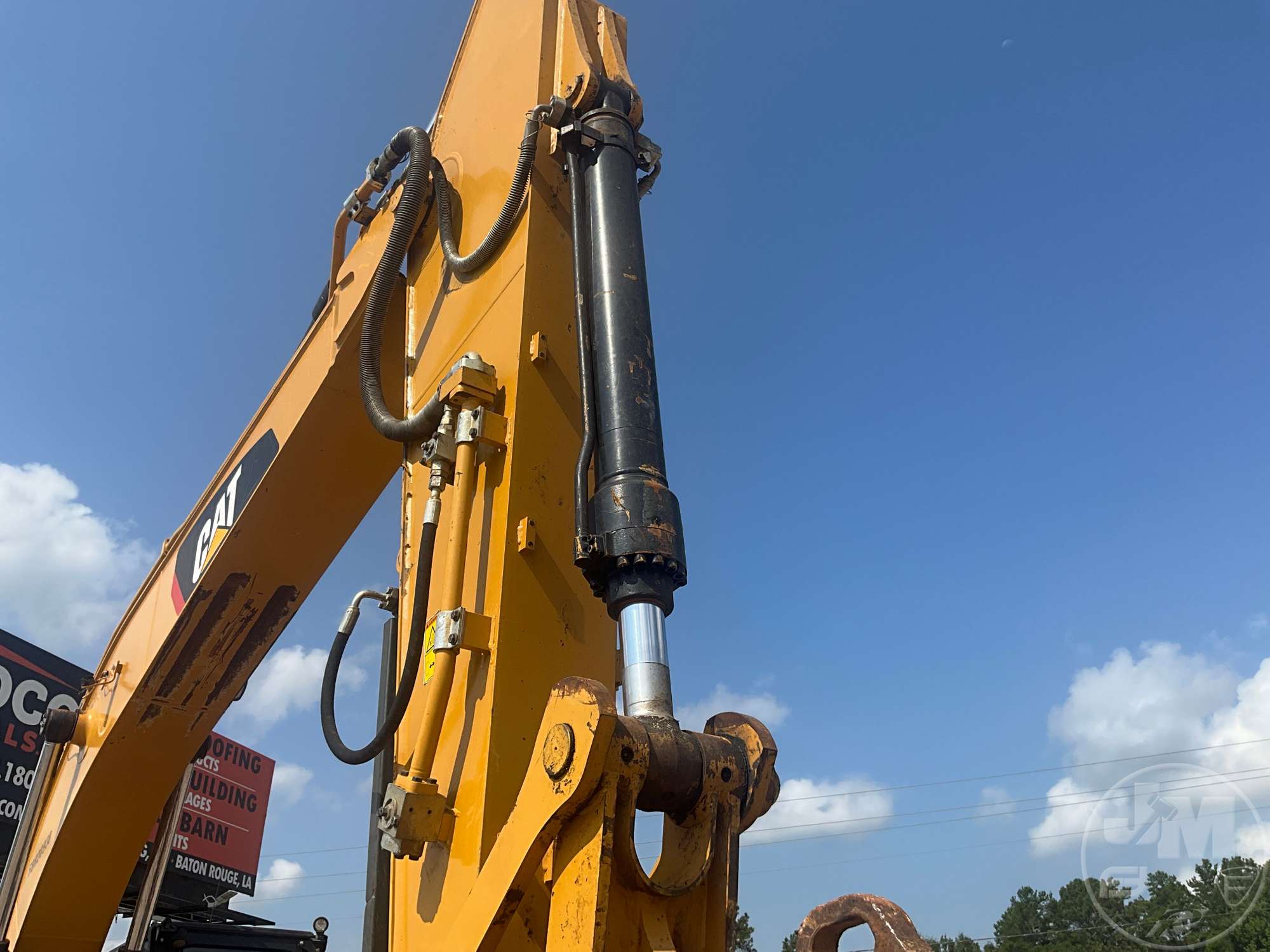 2019 Caterpillar 326F L