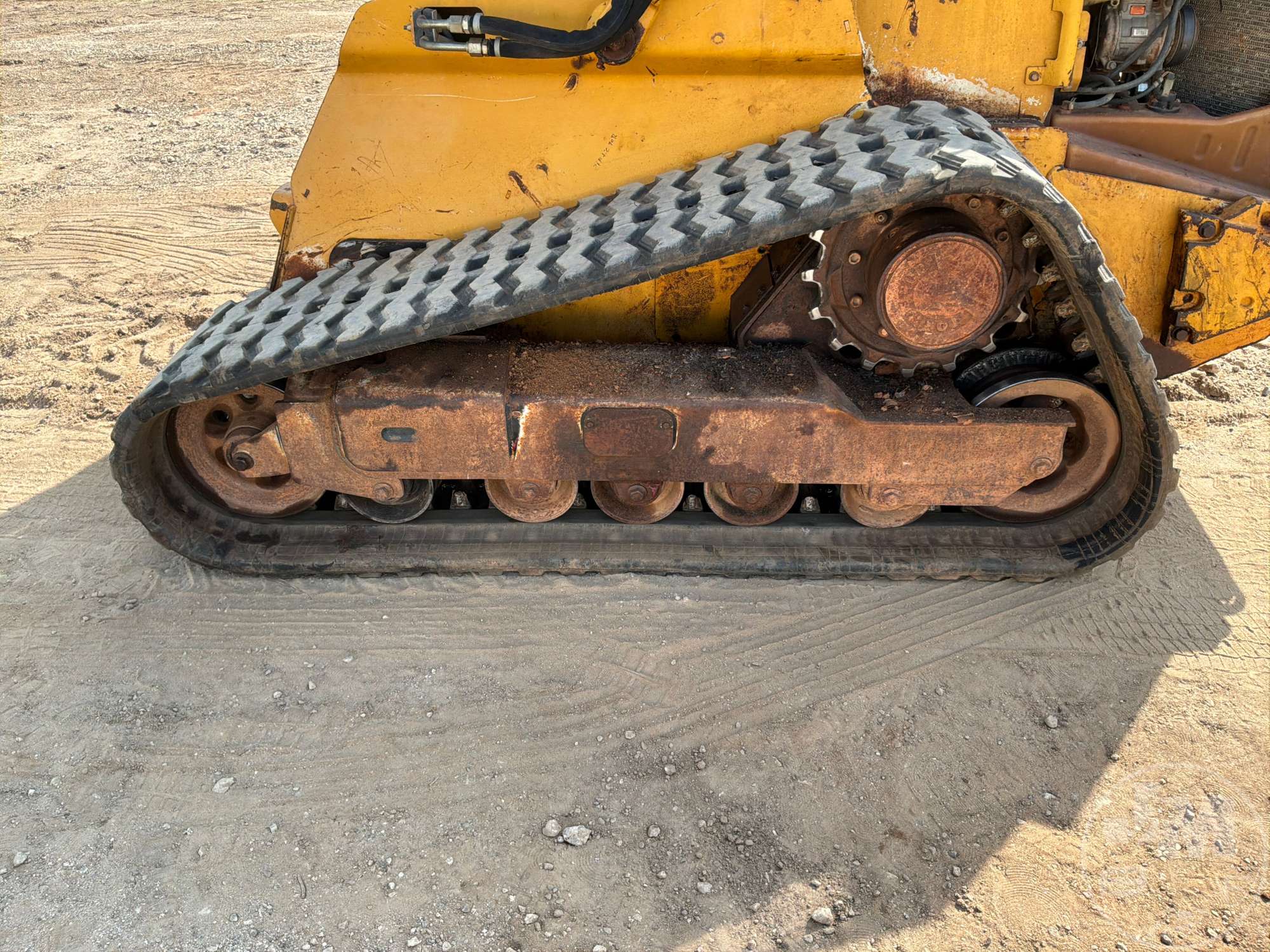 2011 John Deere 333D