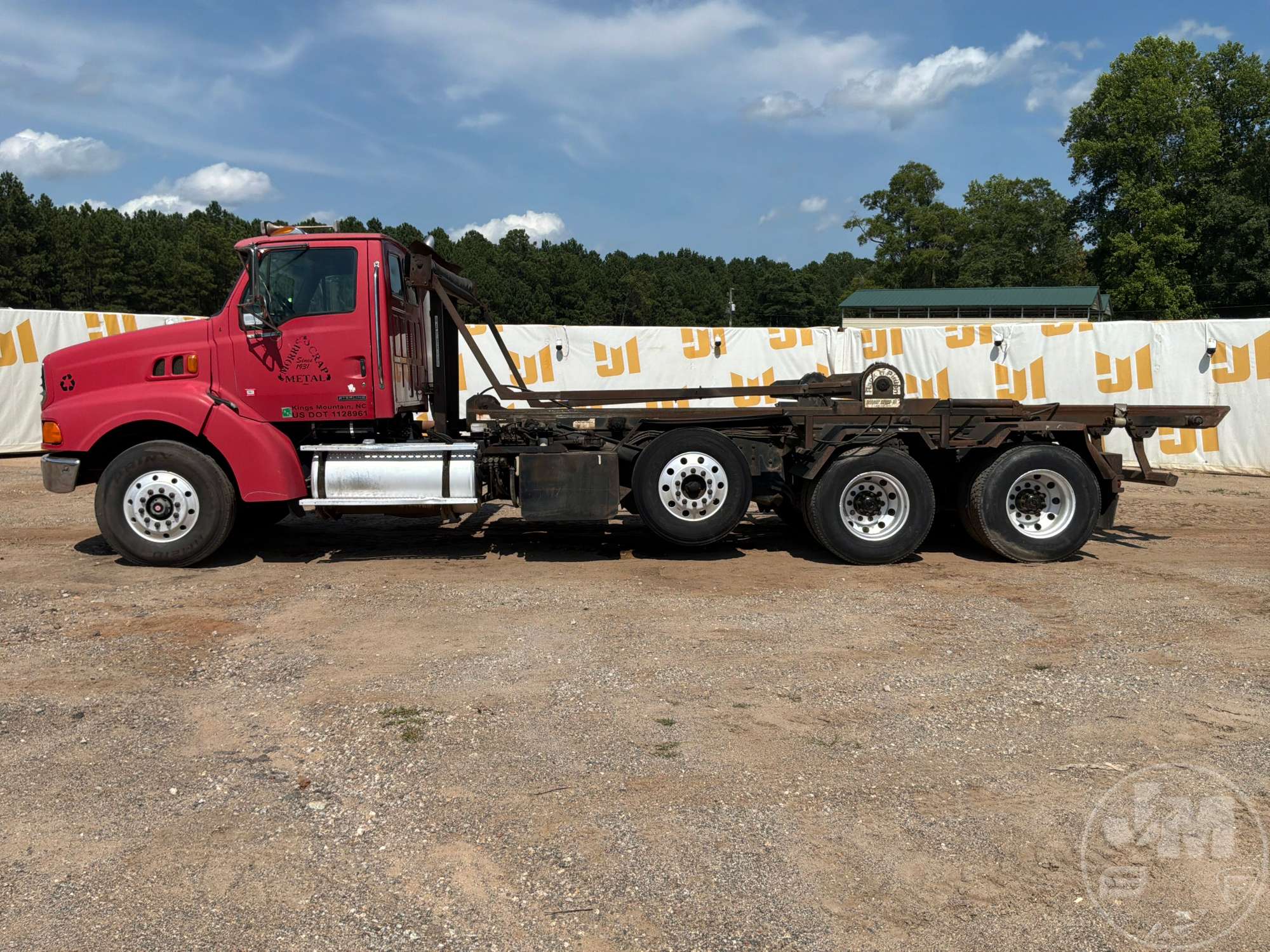 2003 Sterling L9500 SERIES