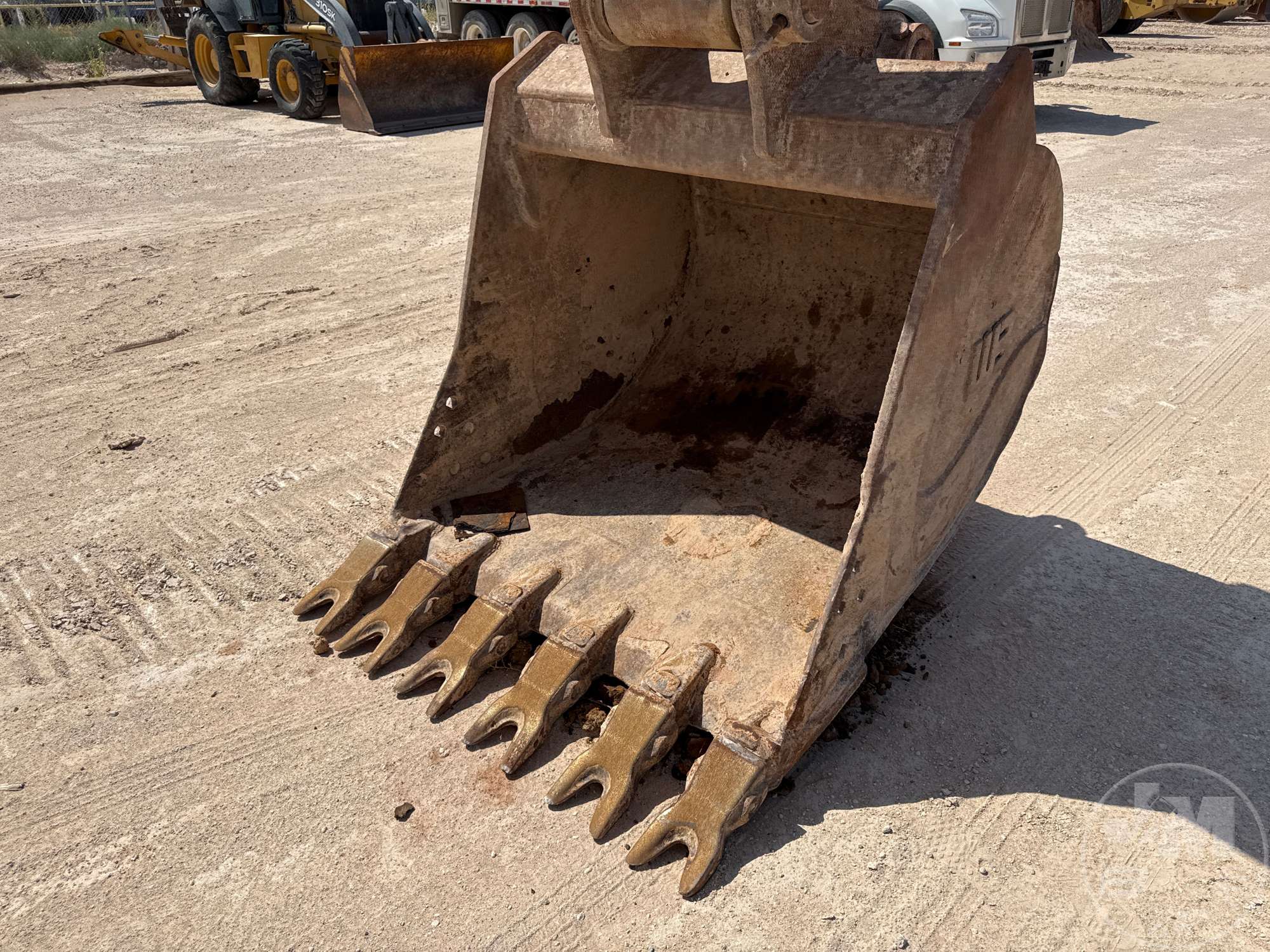 2014 Komatsu PC360LC-10