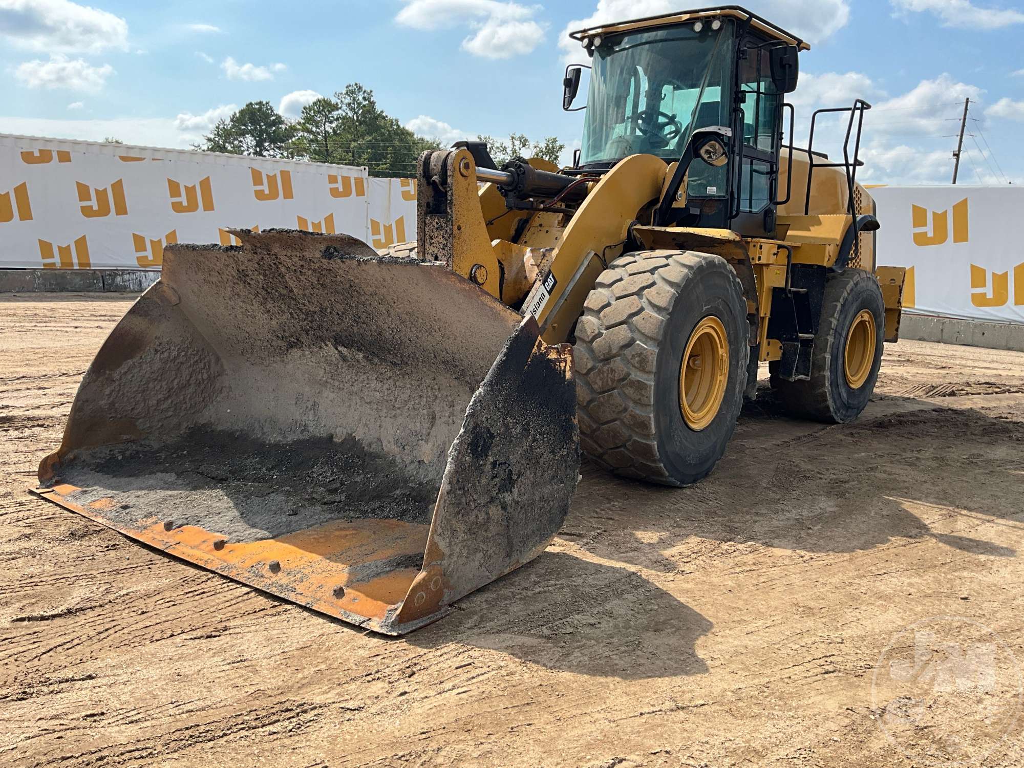 Photo of 2015 Caterpillar 962M