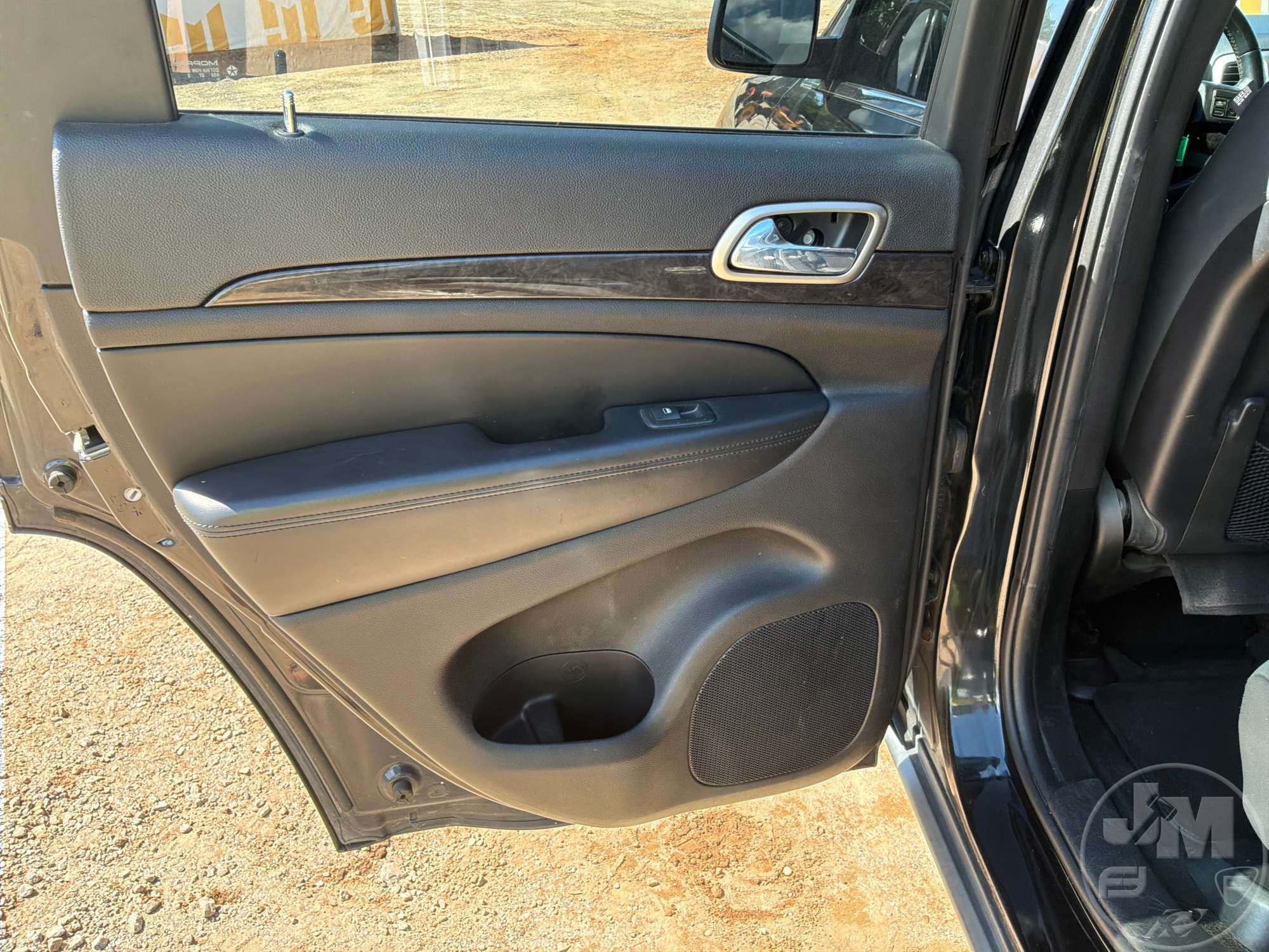 2012 Jeep GRAND CHEROKEE