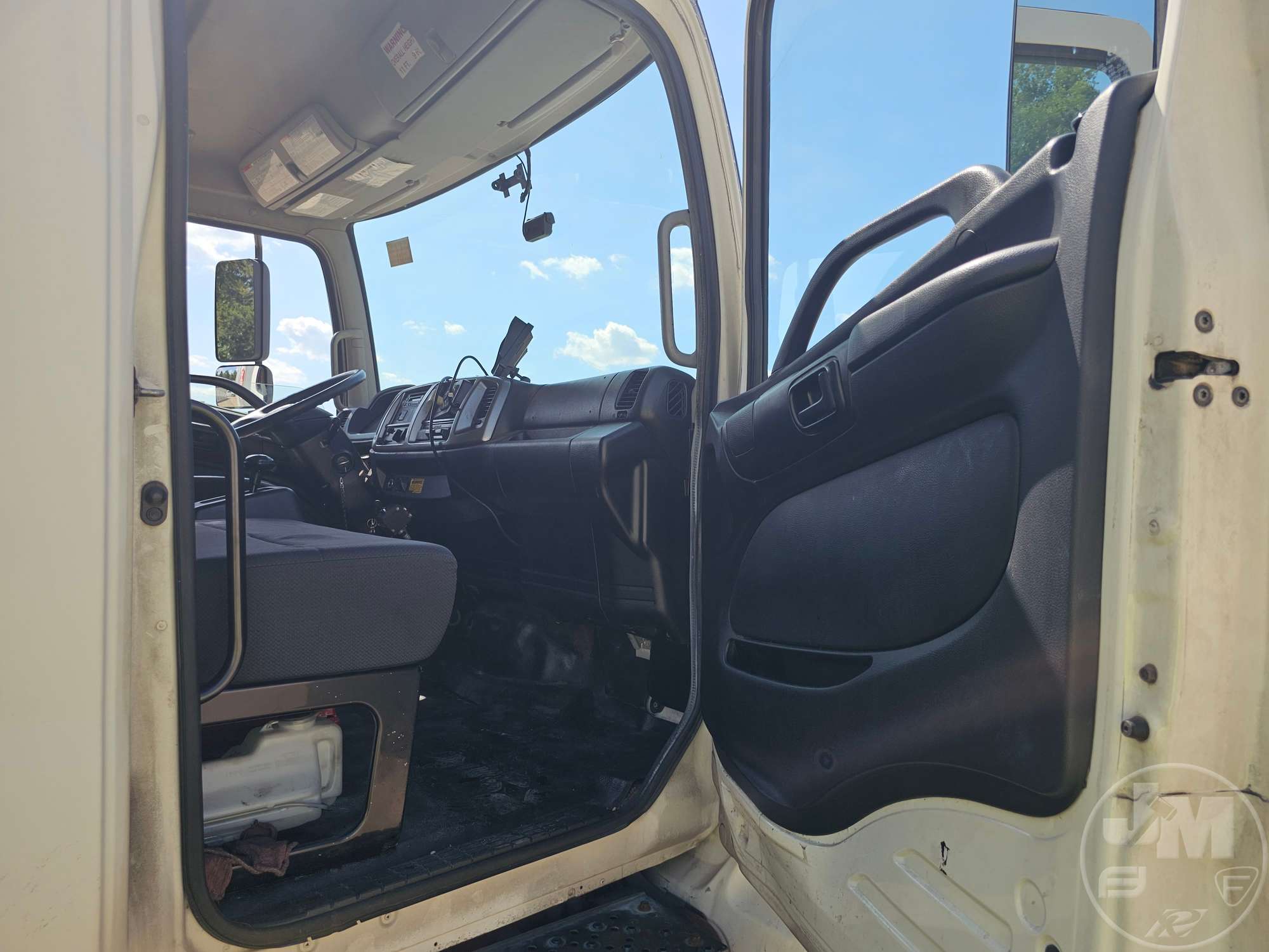 2012 Hino CONVENTIONAL TYPE TRUCK