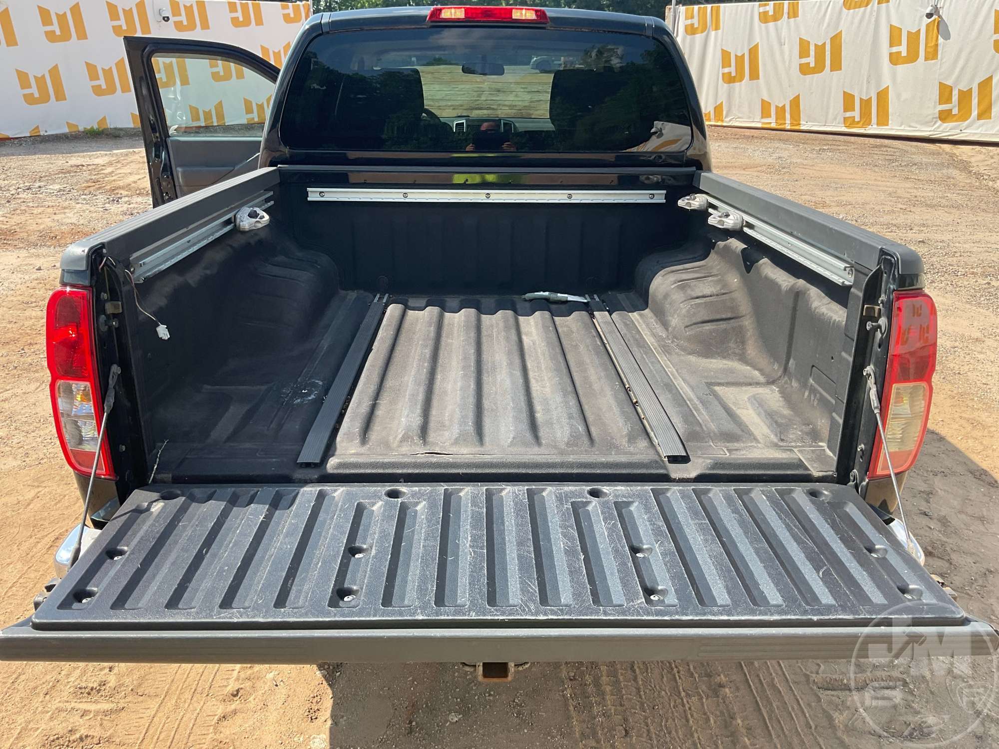 2010 Nissan FRONTIER