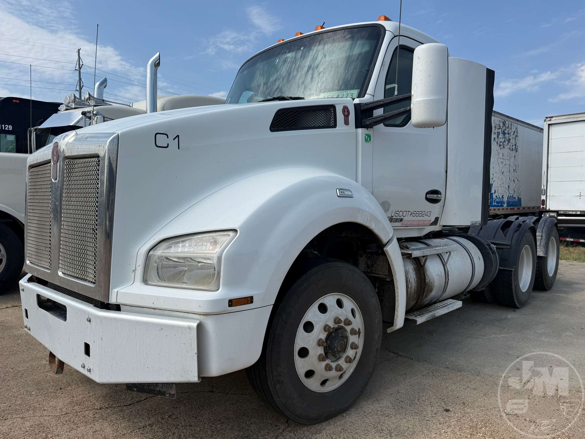 Photo of 2016 Kenworth T880