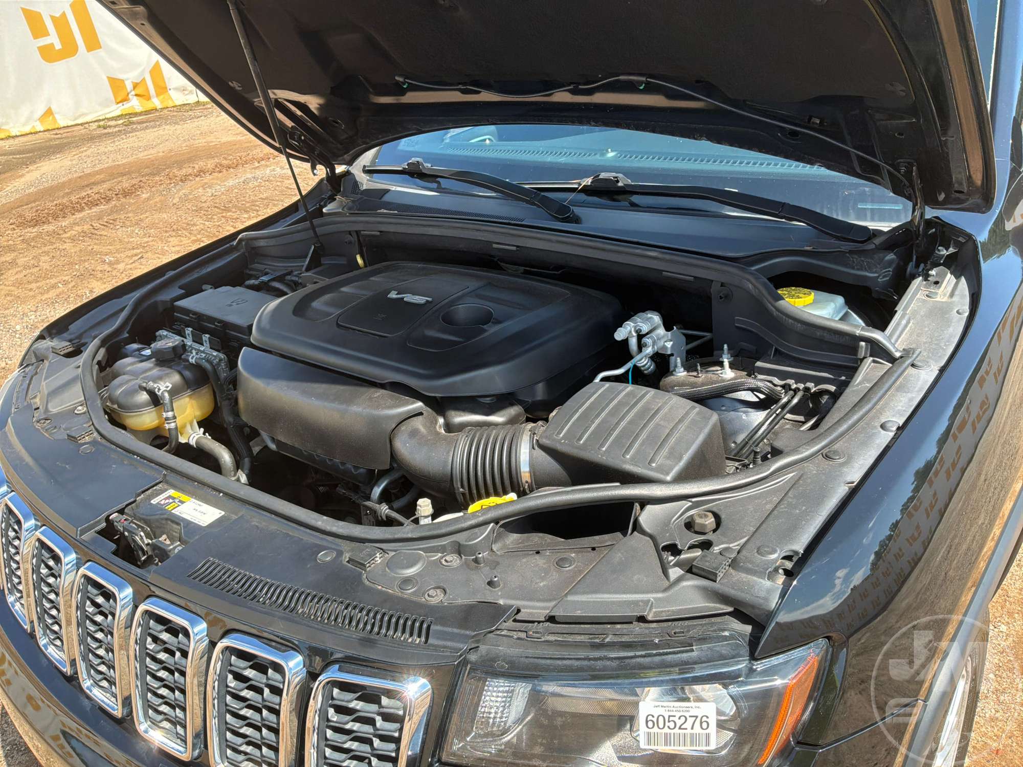 2018 Jeep GRAND CHEROKEE
