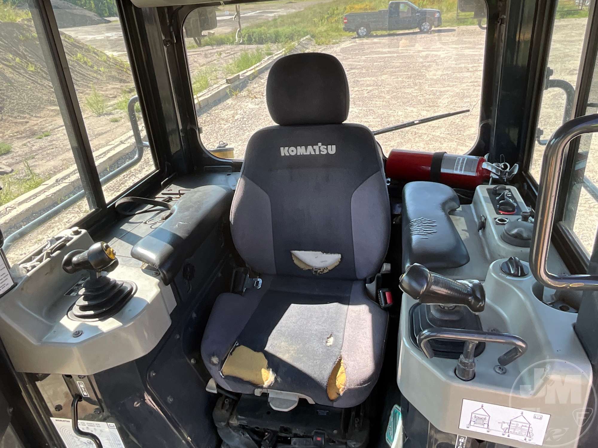 2020 Komatsu D39PX-24