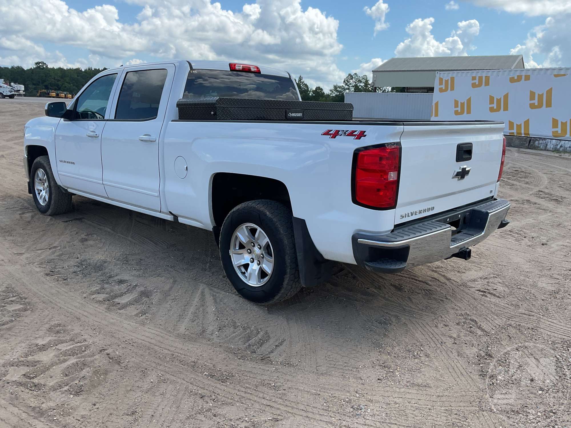 2018 Chevrolet SILVERADO