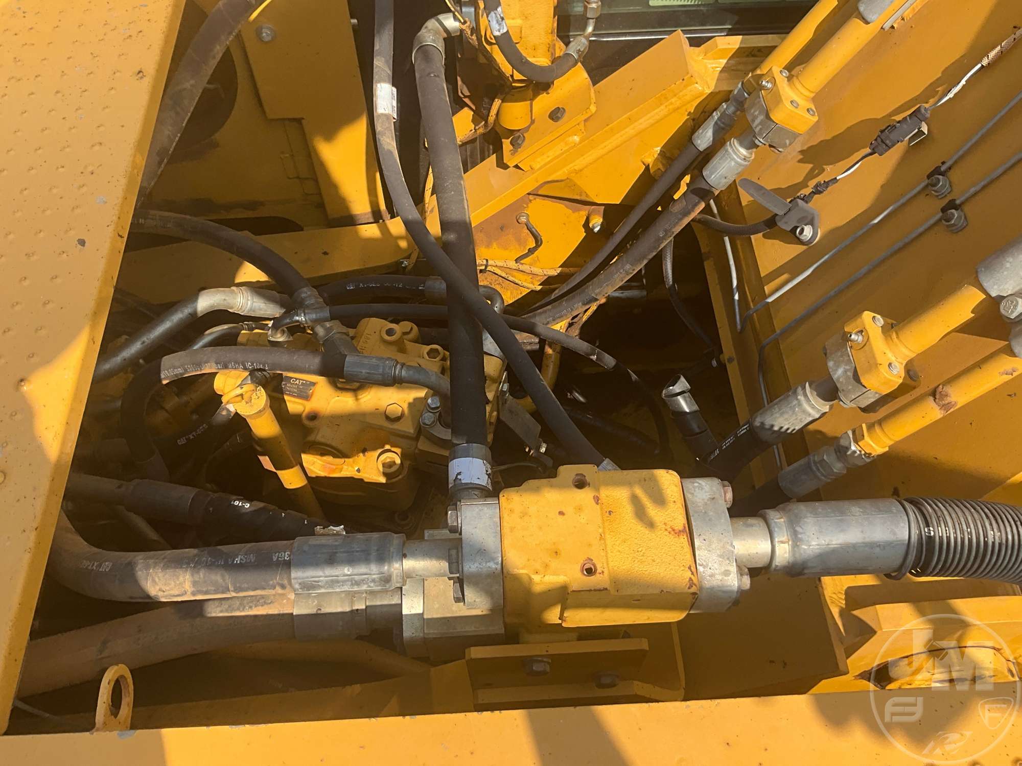 2019 Caterpillar 326F L