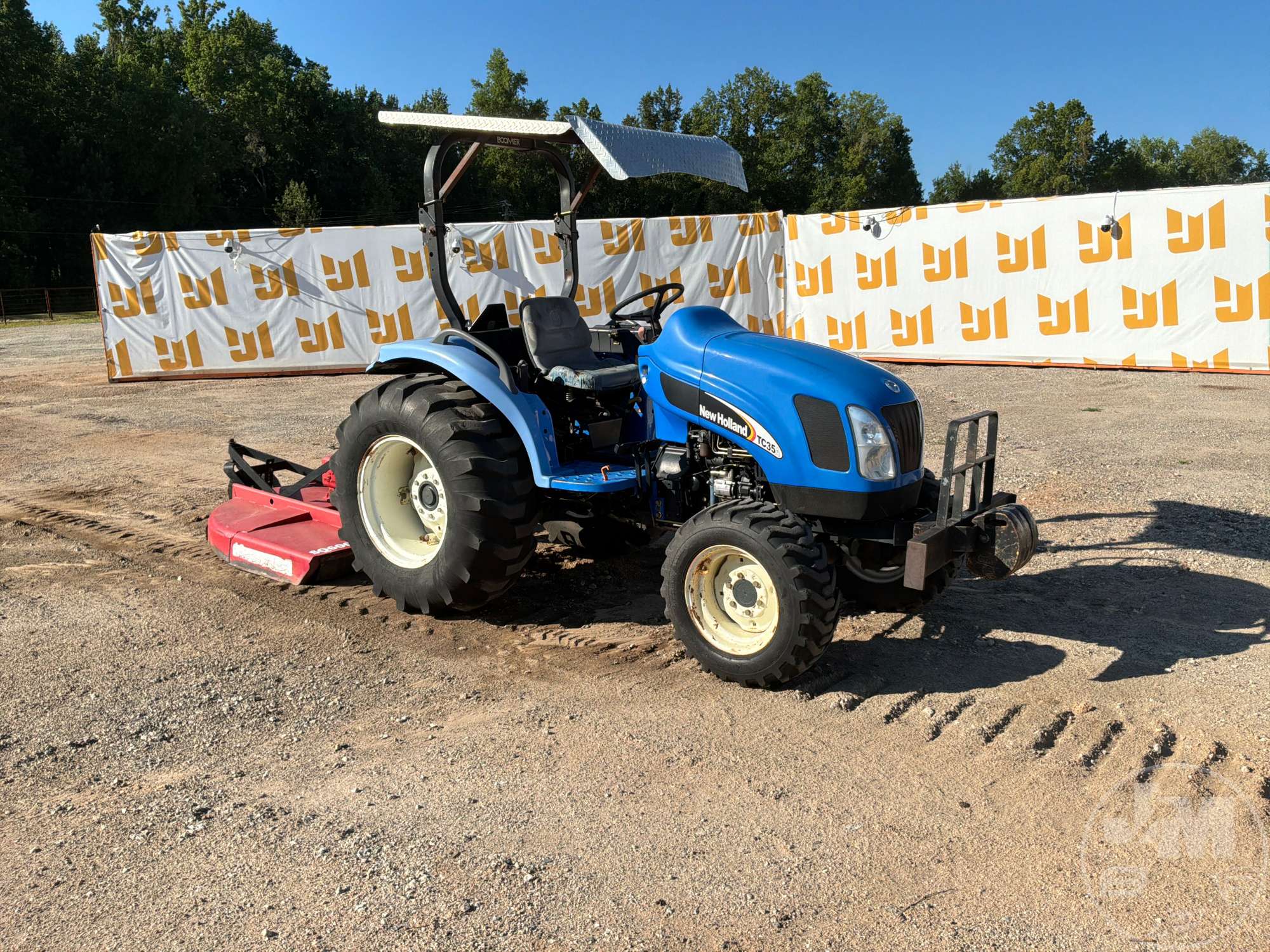 2004 New Holland TC35A