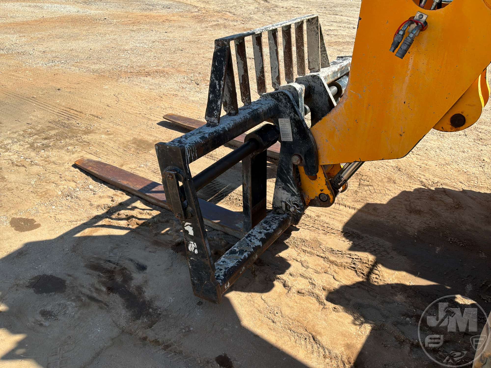 2018 JCB 509-42