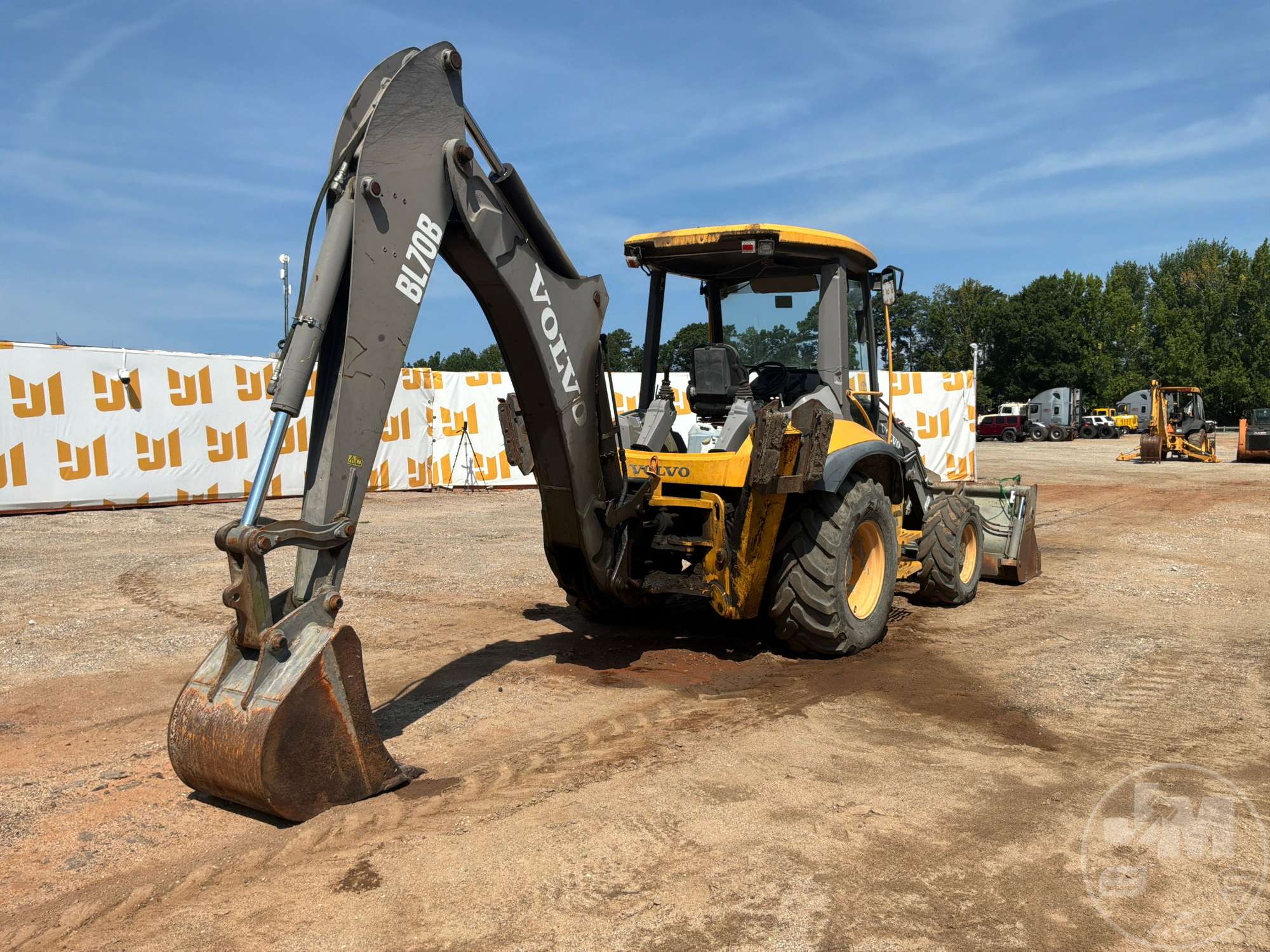 2014 Volvo BL70B