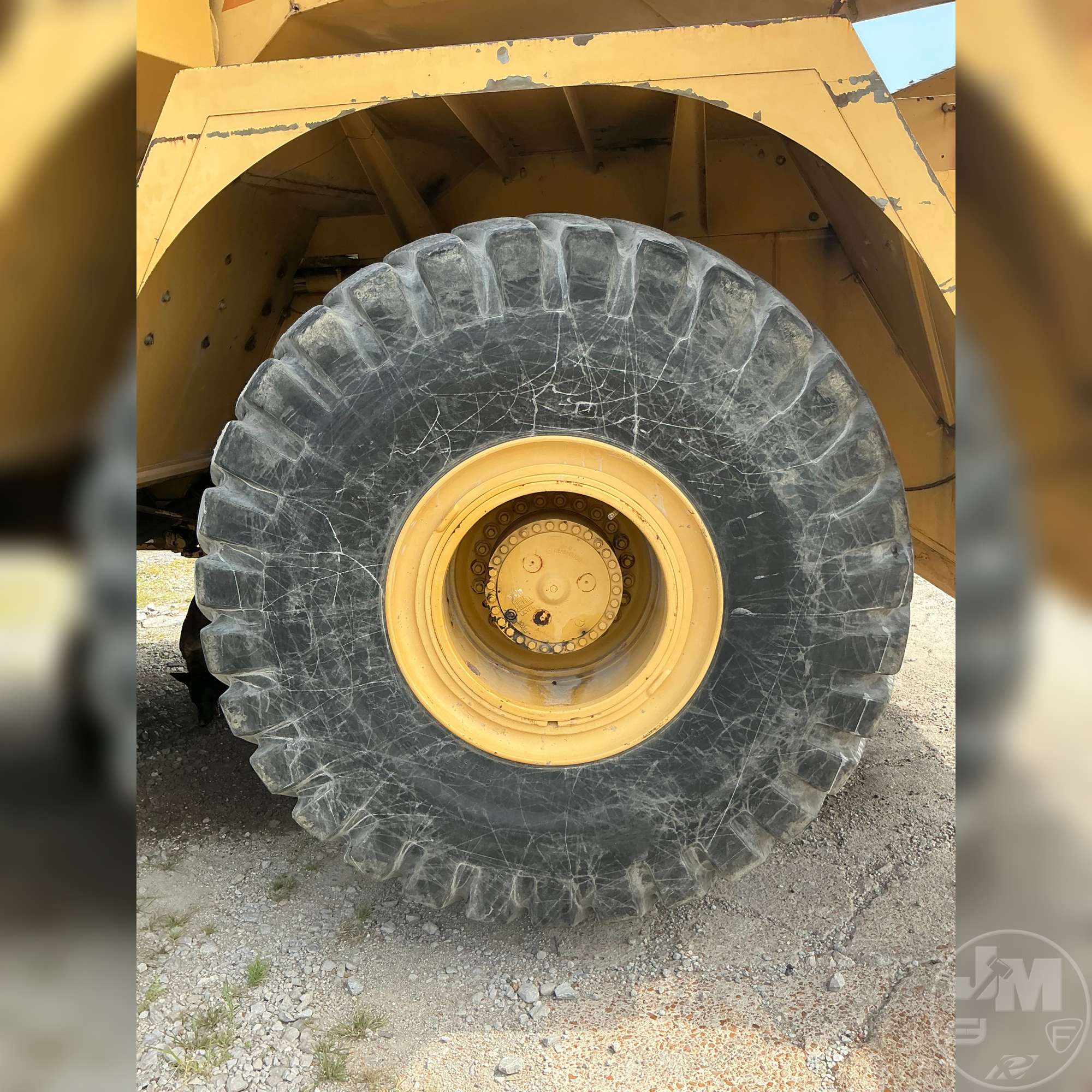 2000 Grove RT855B