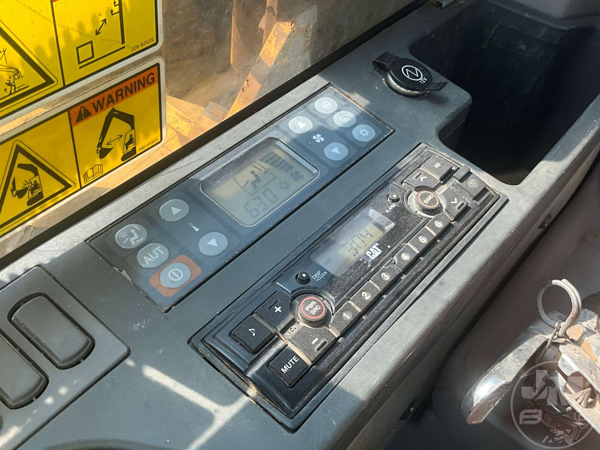 2019 Caterpillar 326F L