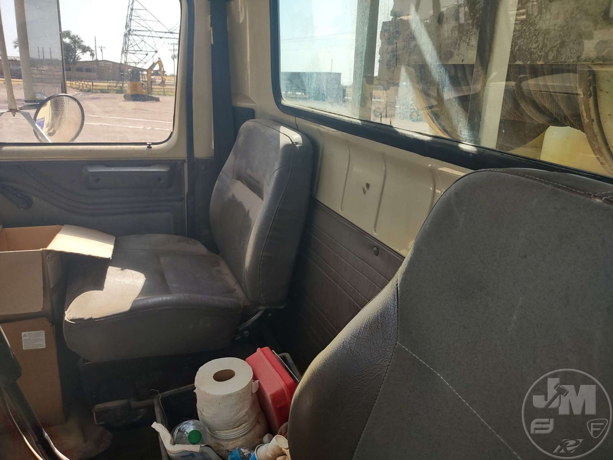 2001 International 2674 6X4