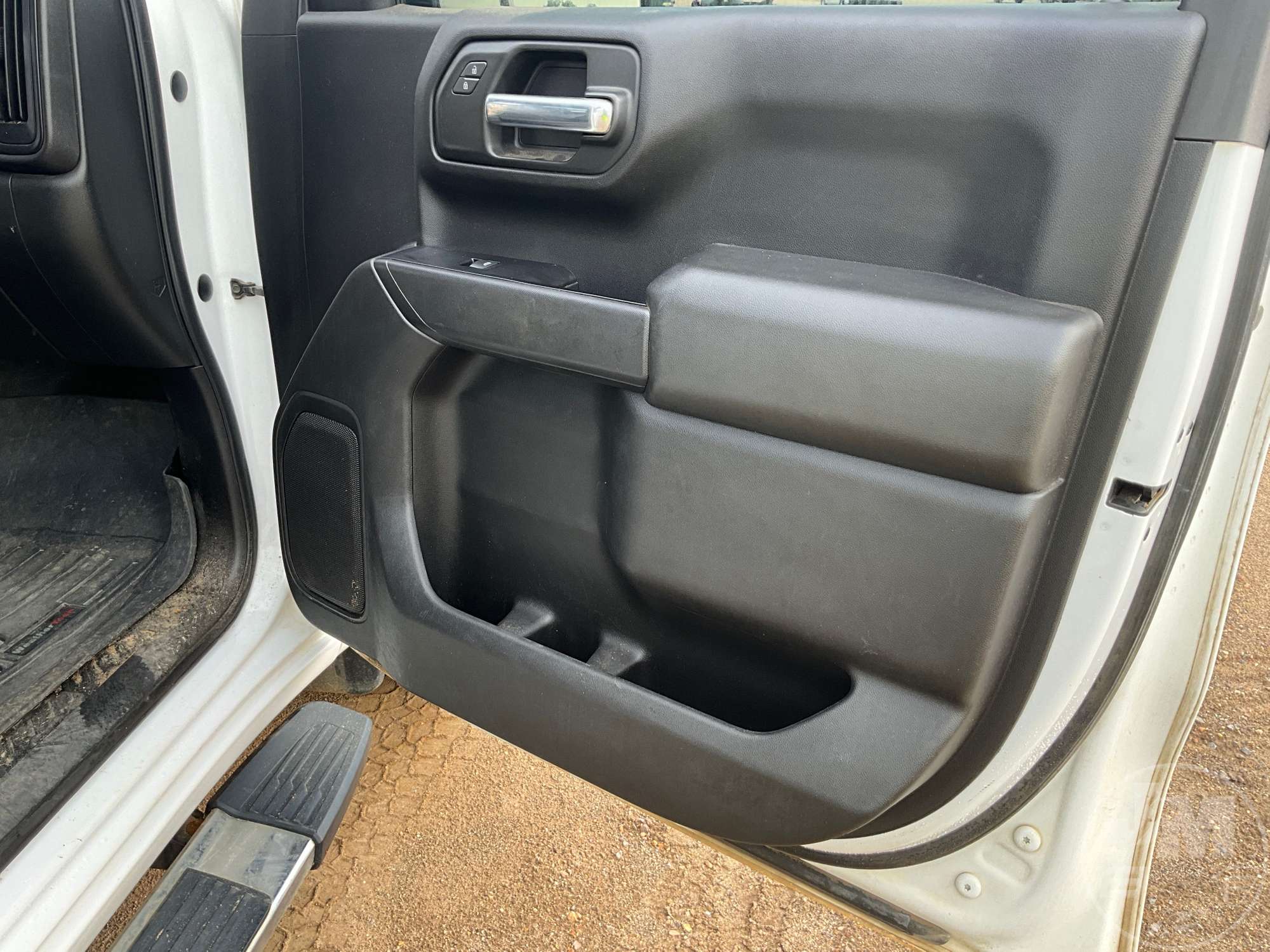 2019 Chevrolet SILVERADO
