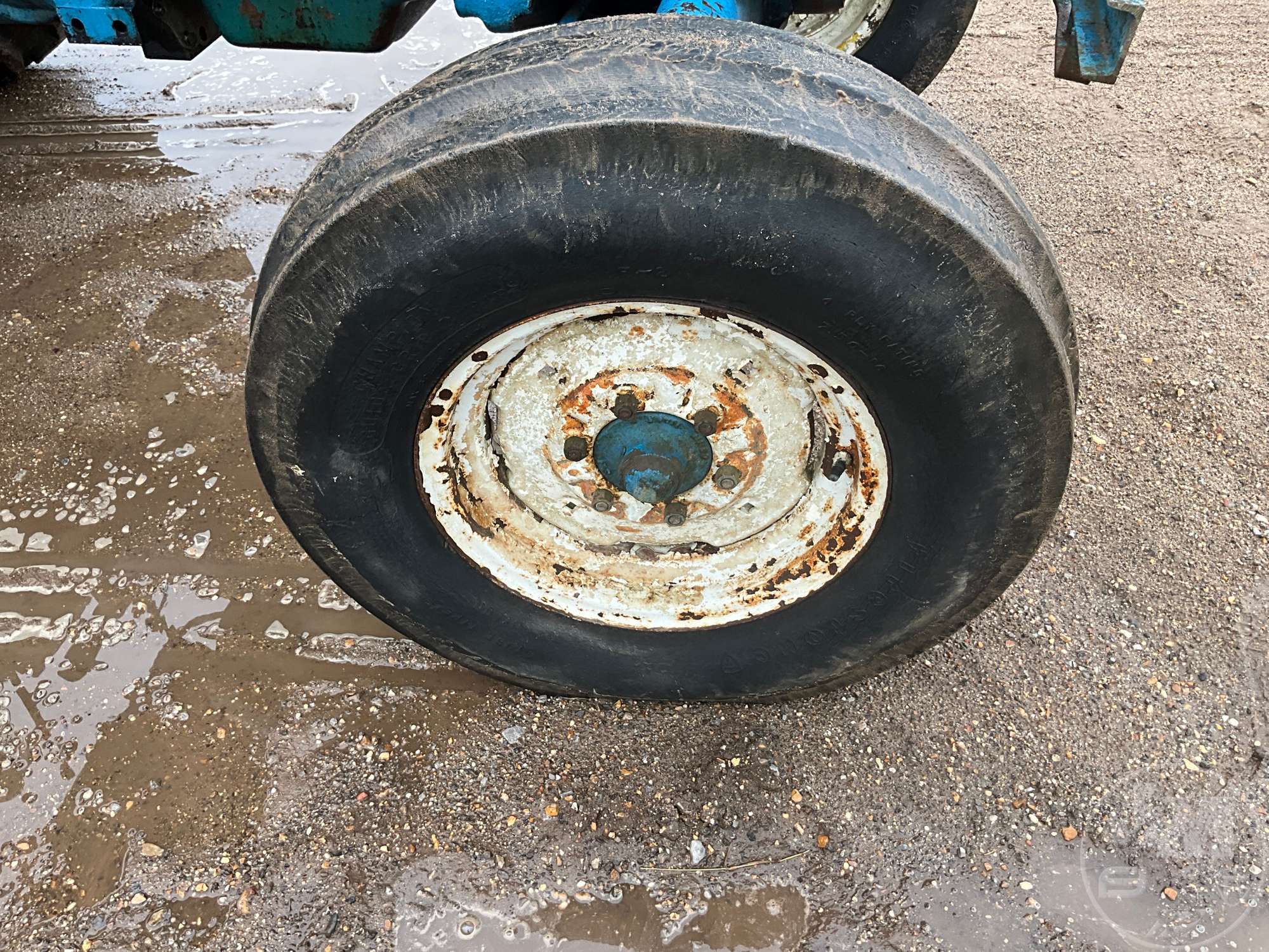 0 Ford 4000