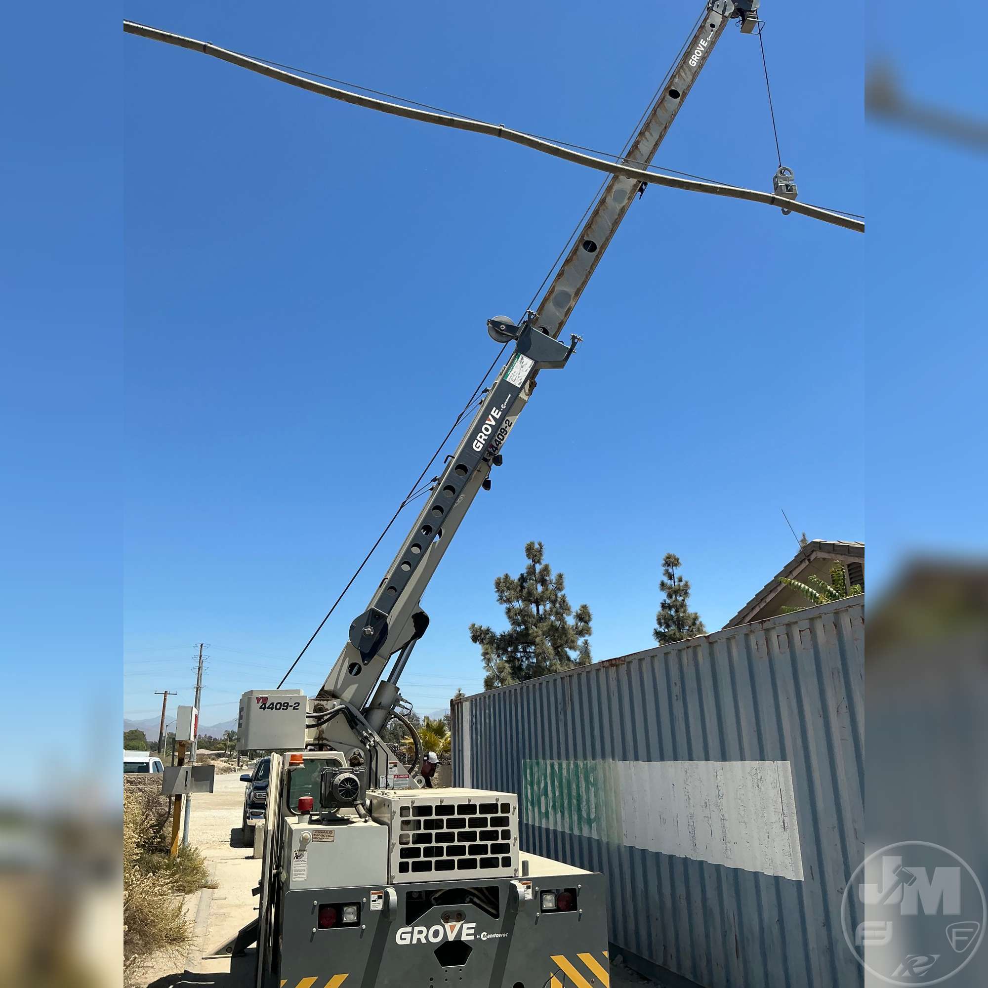 2017 Grove YB 4408-2