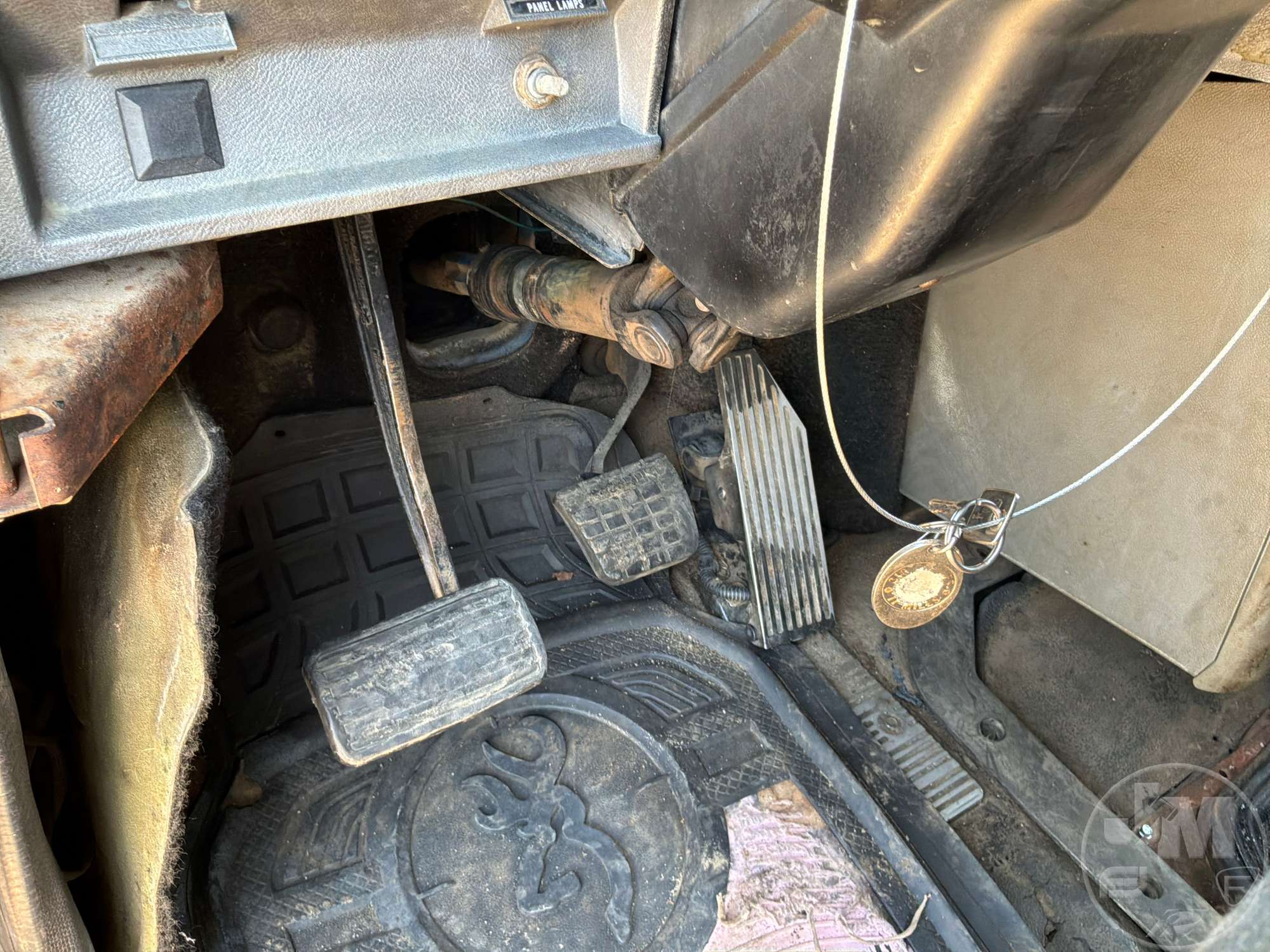 1993 Mack CH613
