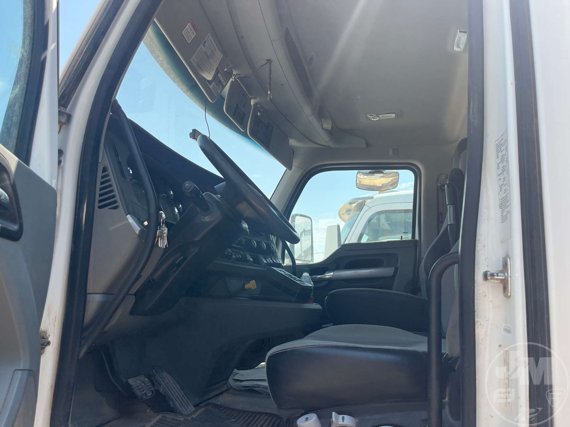 2022 Kenworth T880