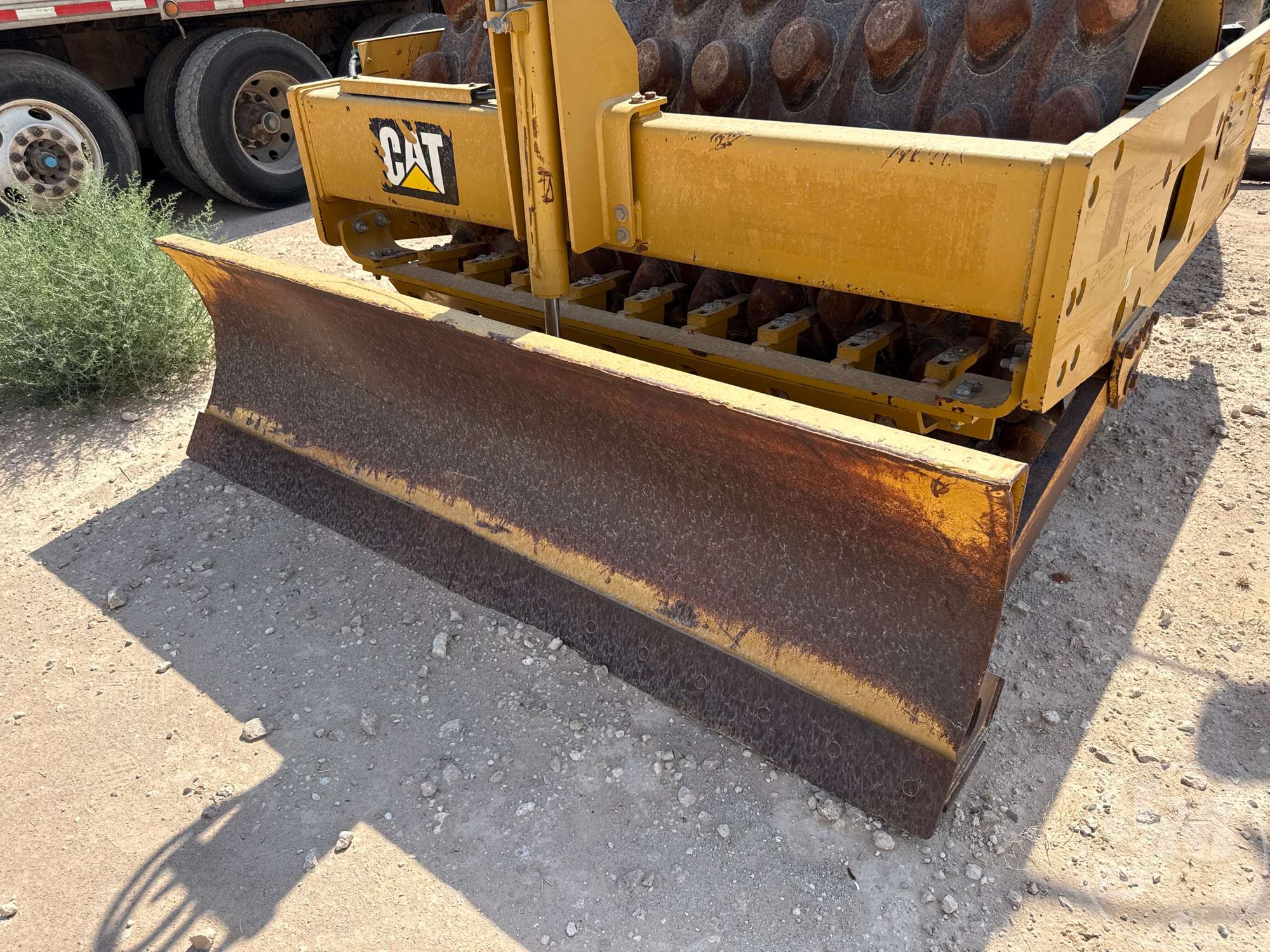 2013 Caterpillar CP56B
