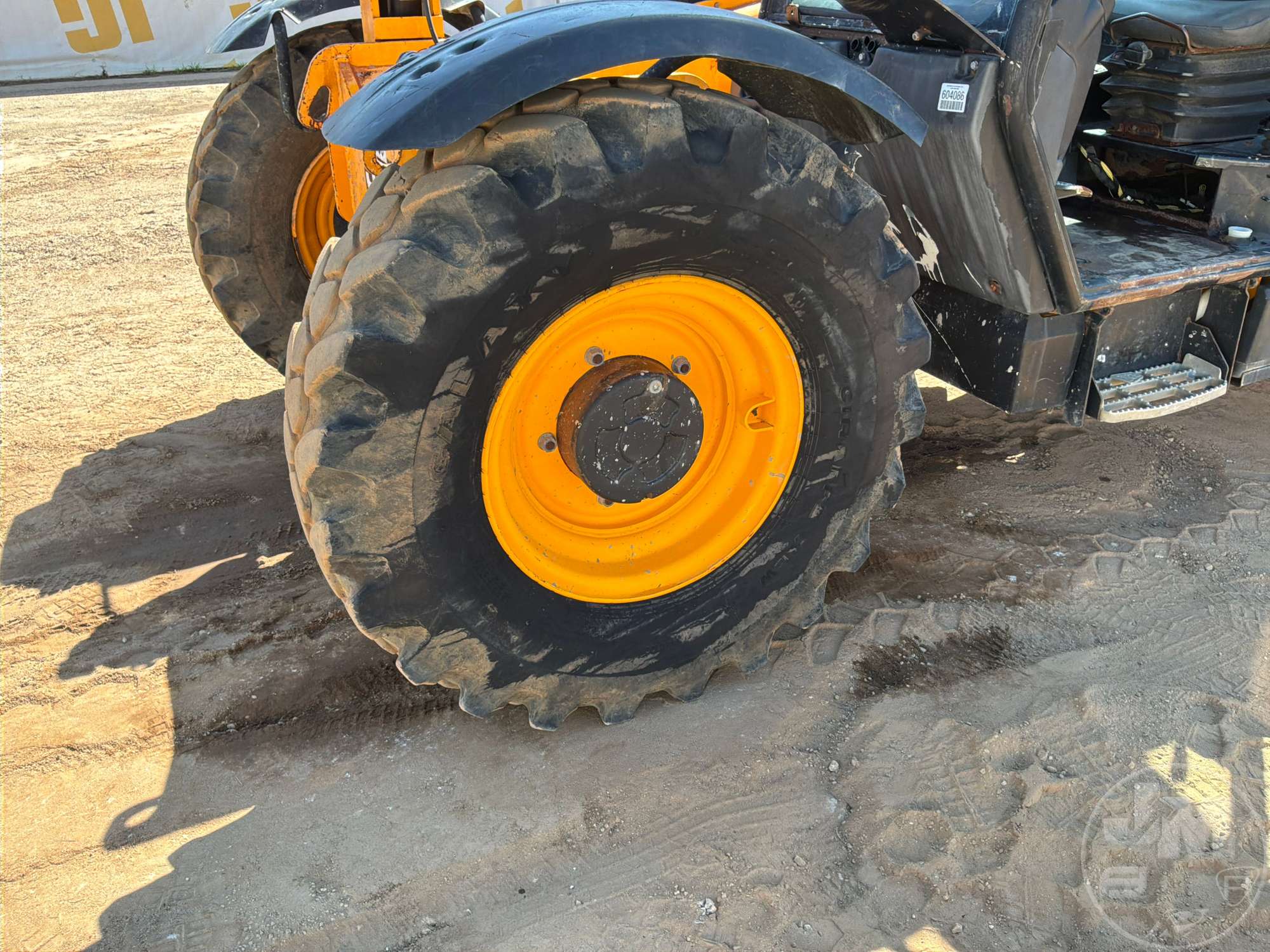 2018 JCB 509-42