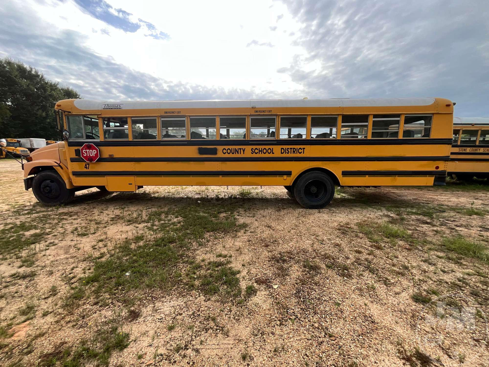 2001 Freightliner FS 65 CHASSIS