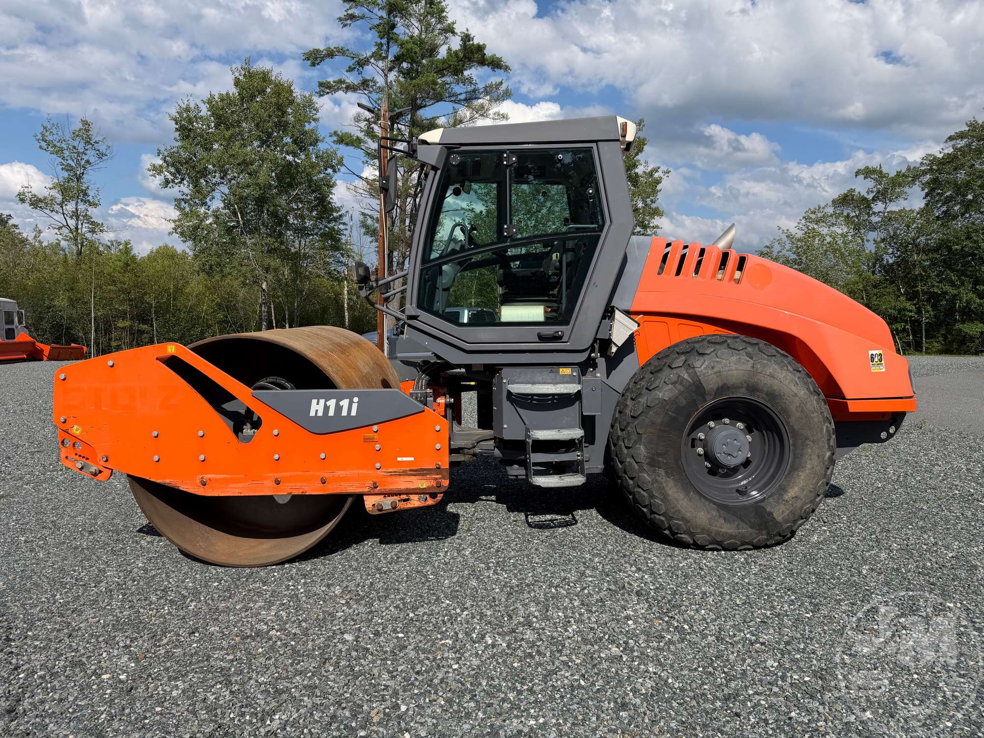 2019 Hamm H 11I