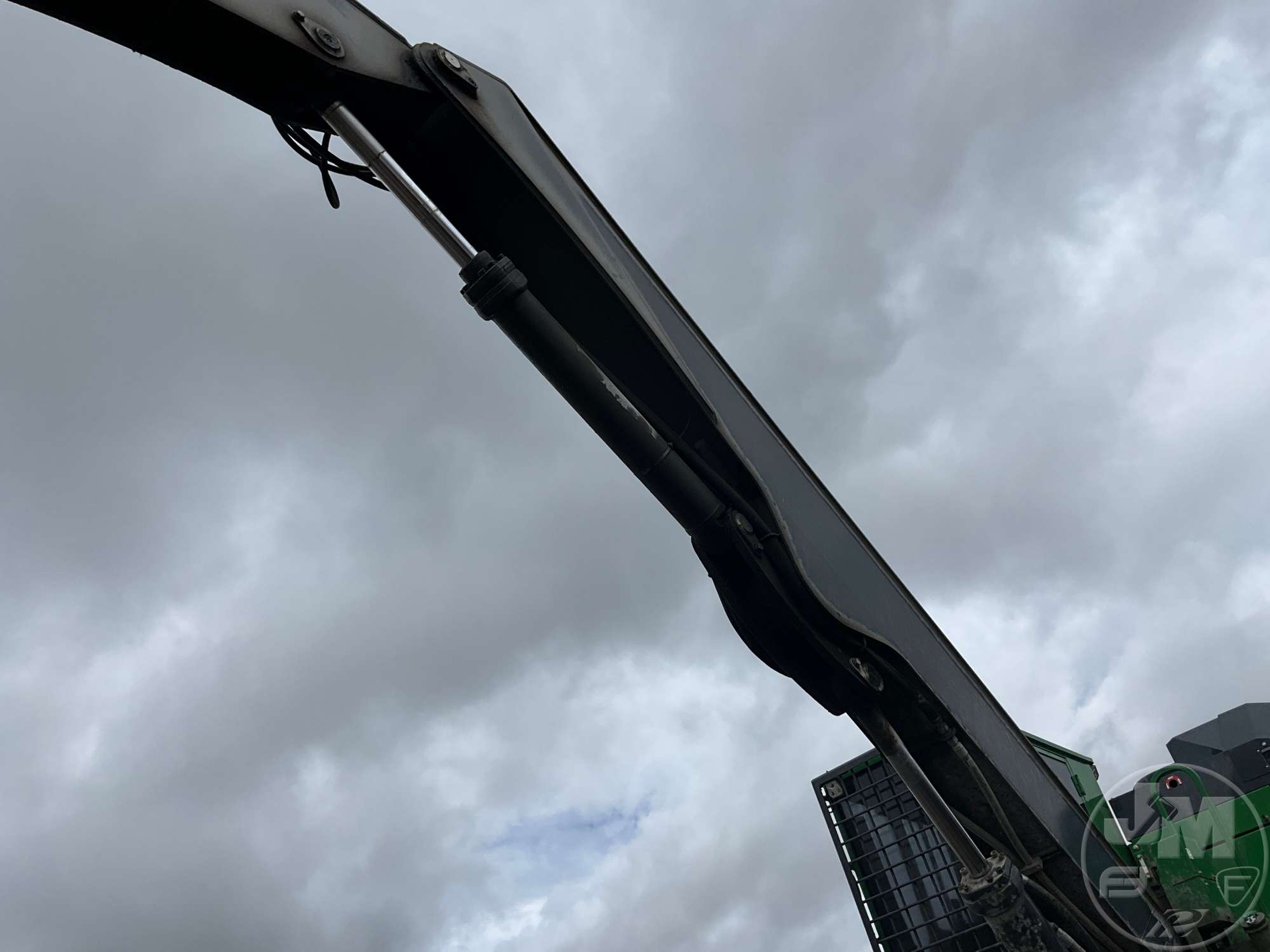 2021 John Deere 437E