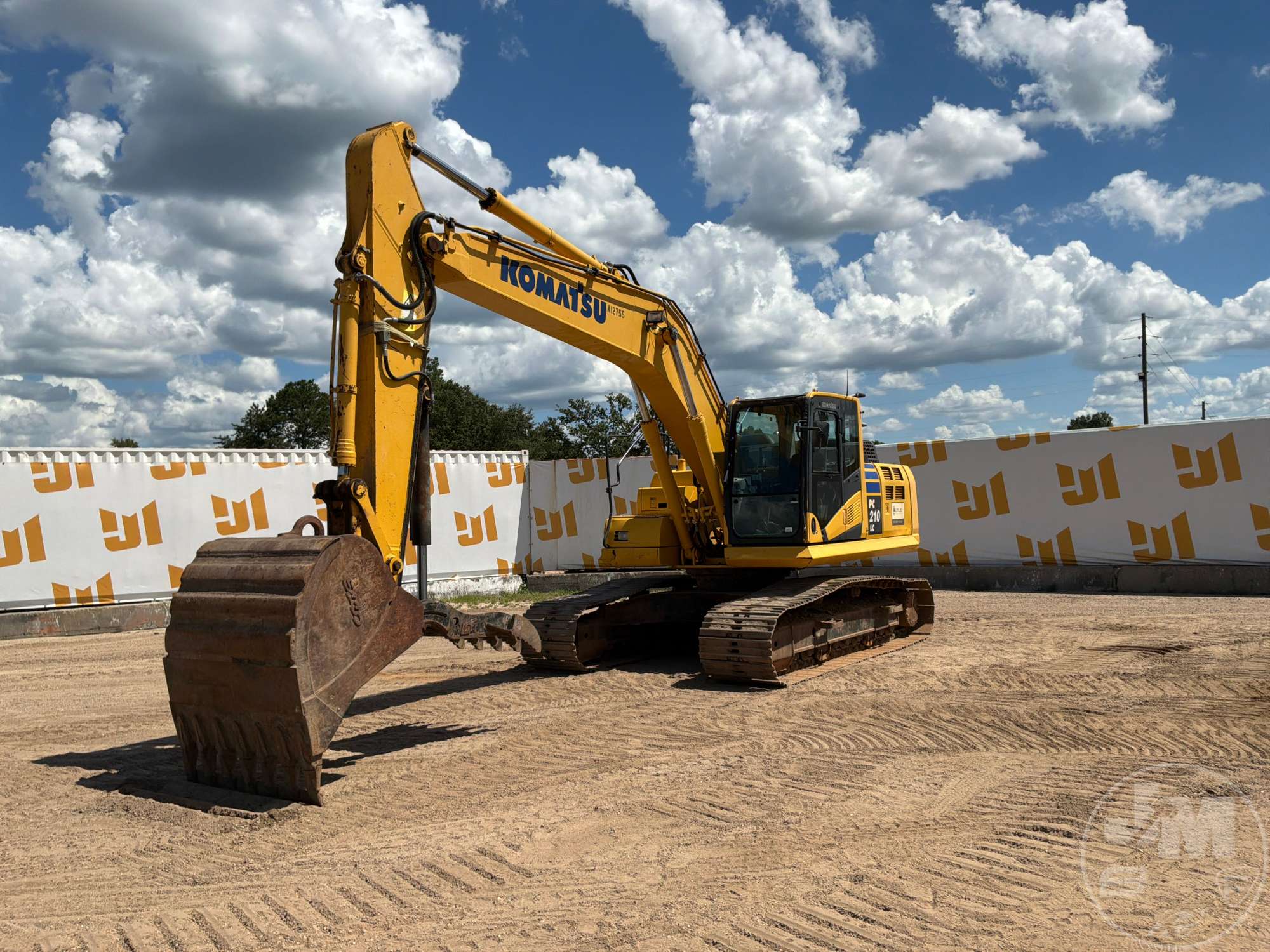 Photo of 2019 Komatsu PC210LC-11
