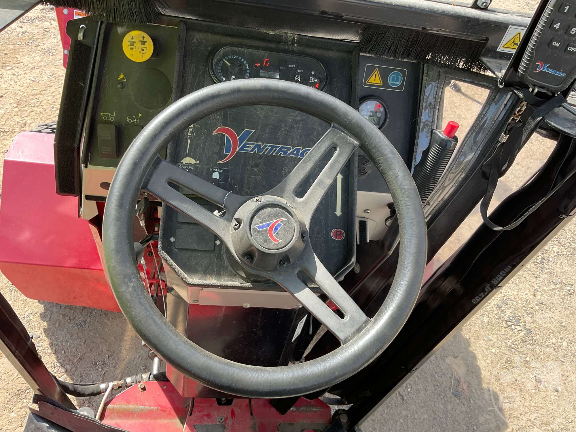 2015 Ventrac 4500Z