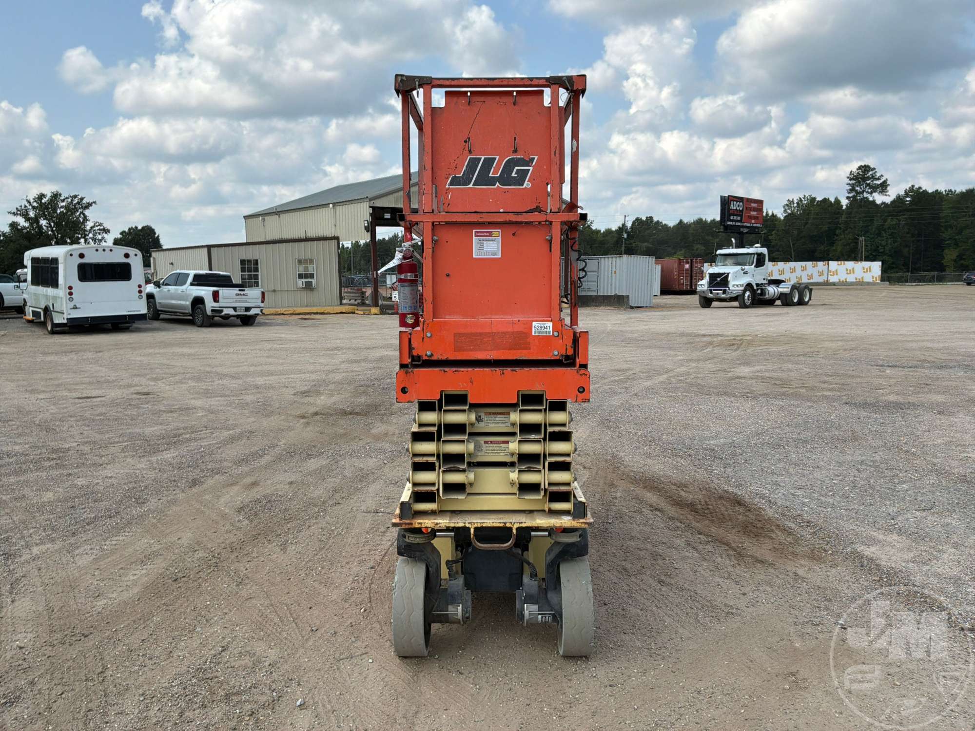 2018 JLG 2632ES