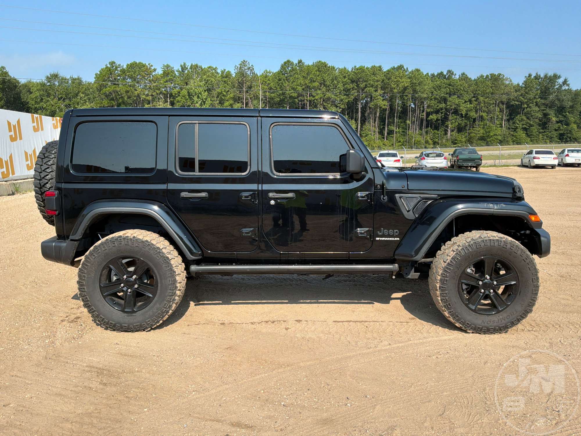 2023 Jeep WRANGLER