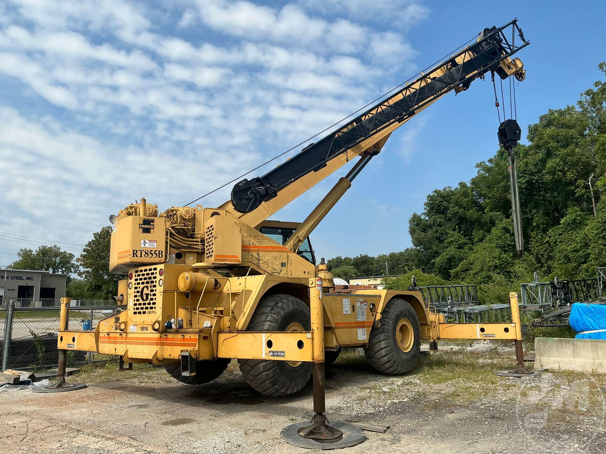 2000 Grove RT855B