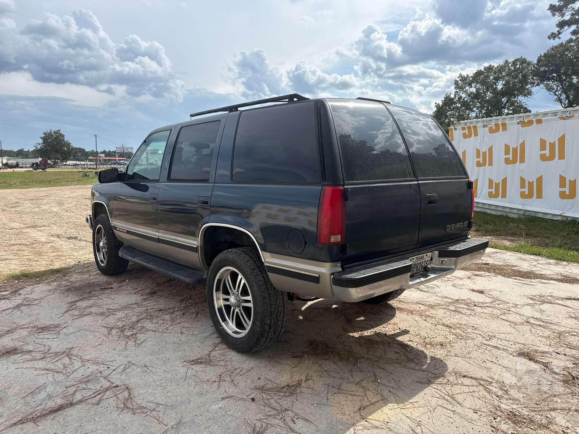 1999 Chevrolet TAHOE