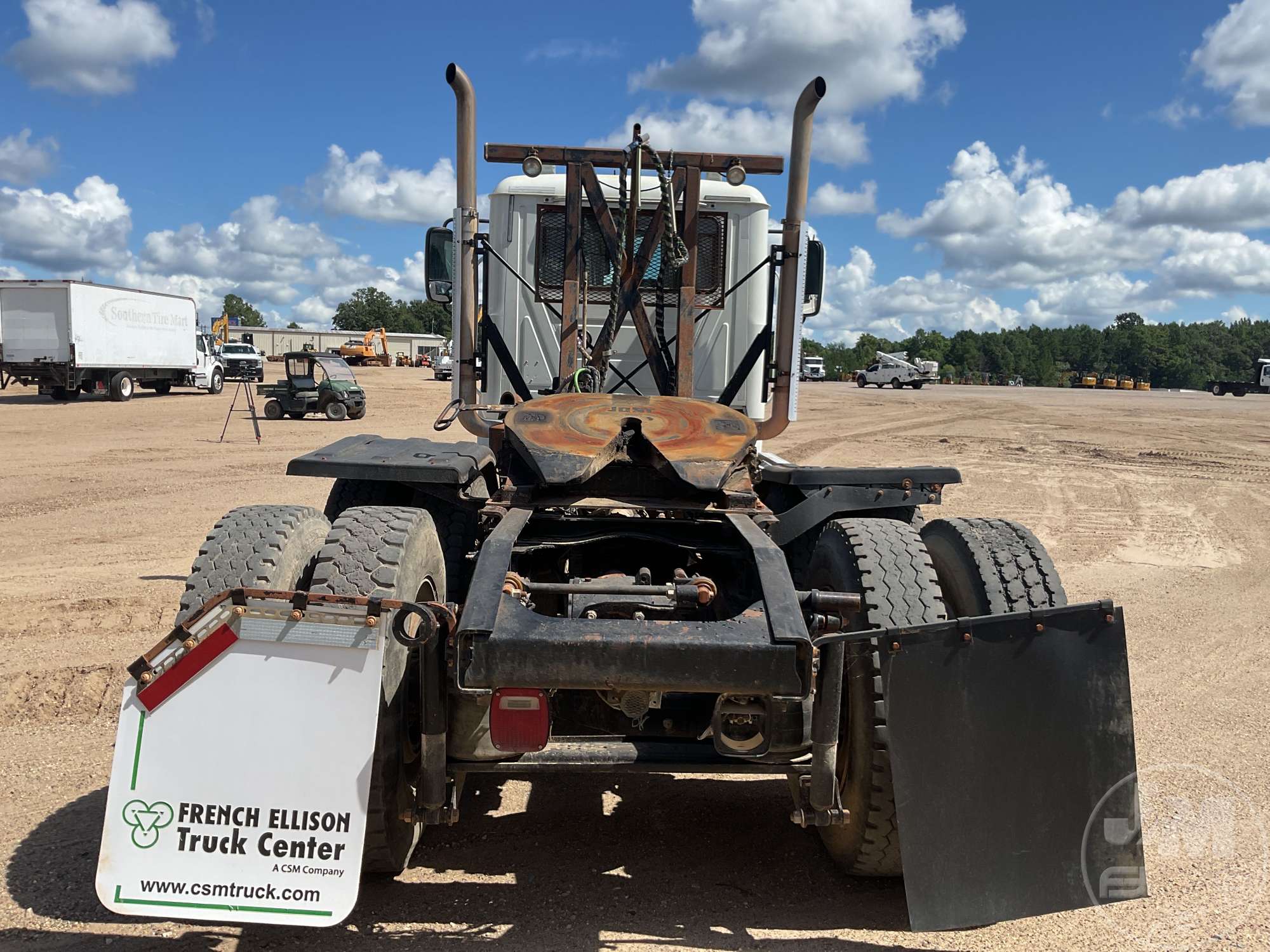 2018 Mack CHU613 PINNACLE