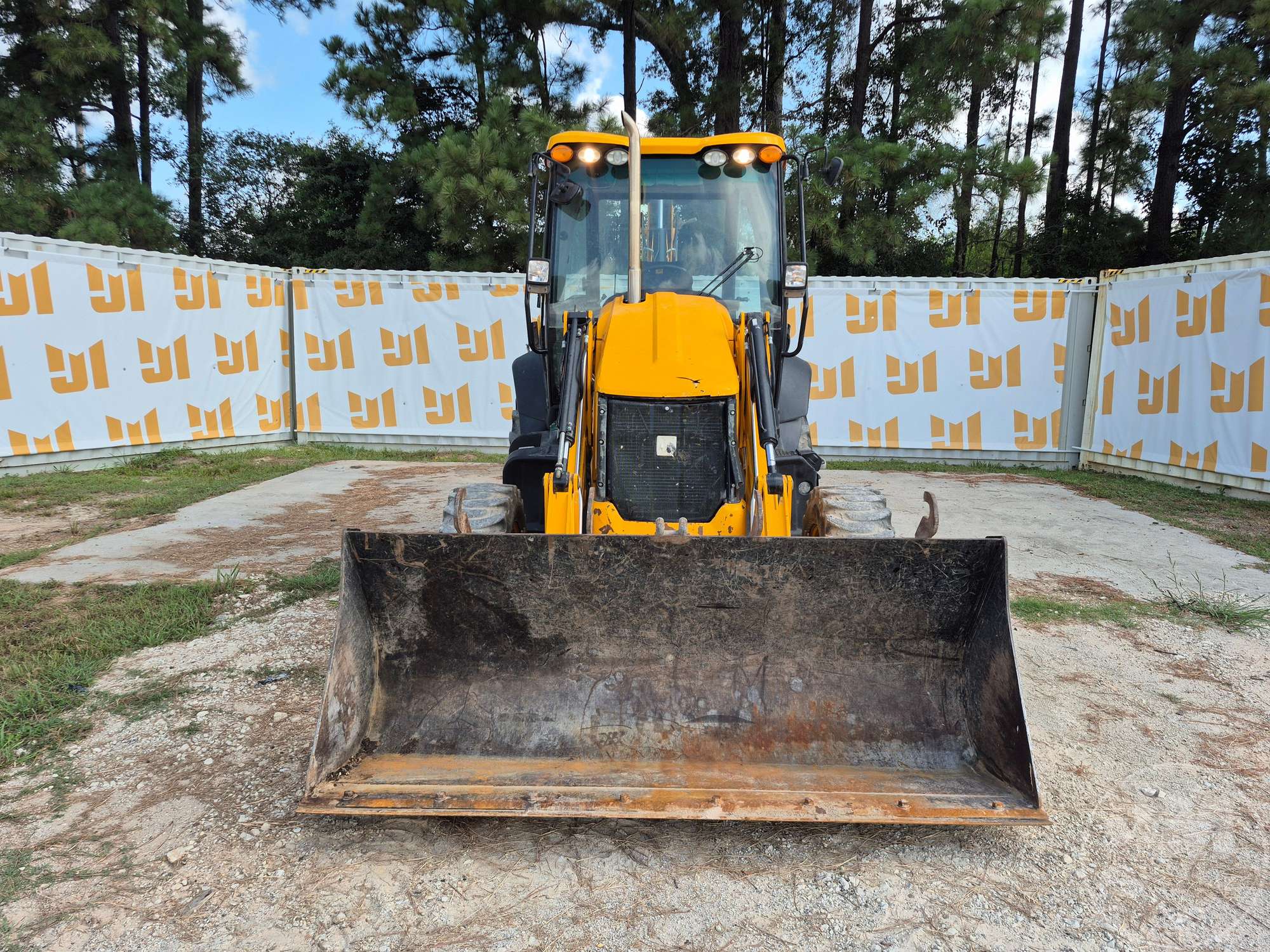2023 JCB 3CX-15 SUPER