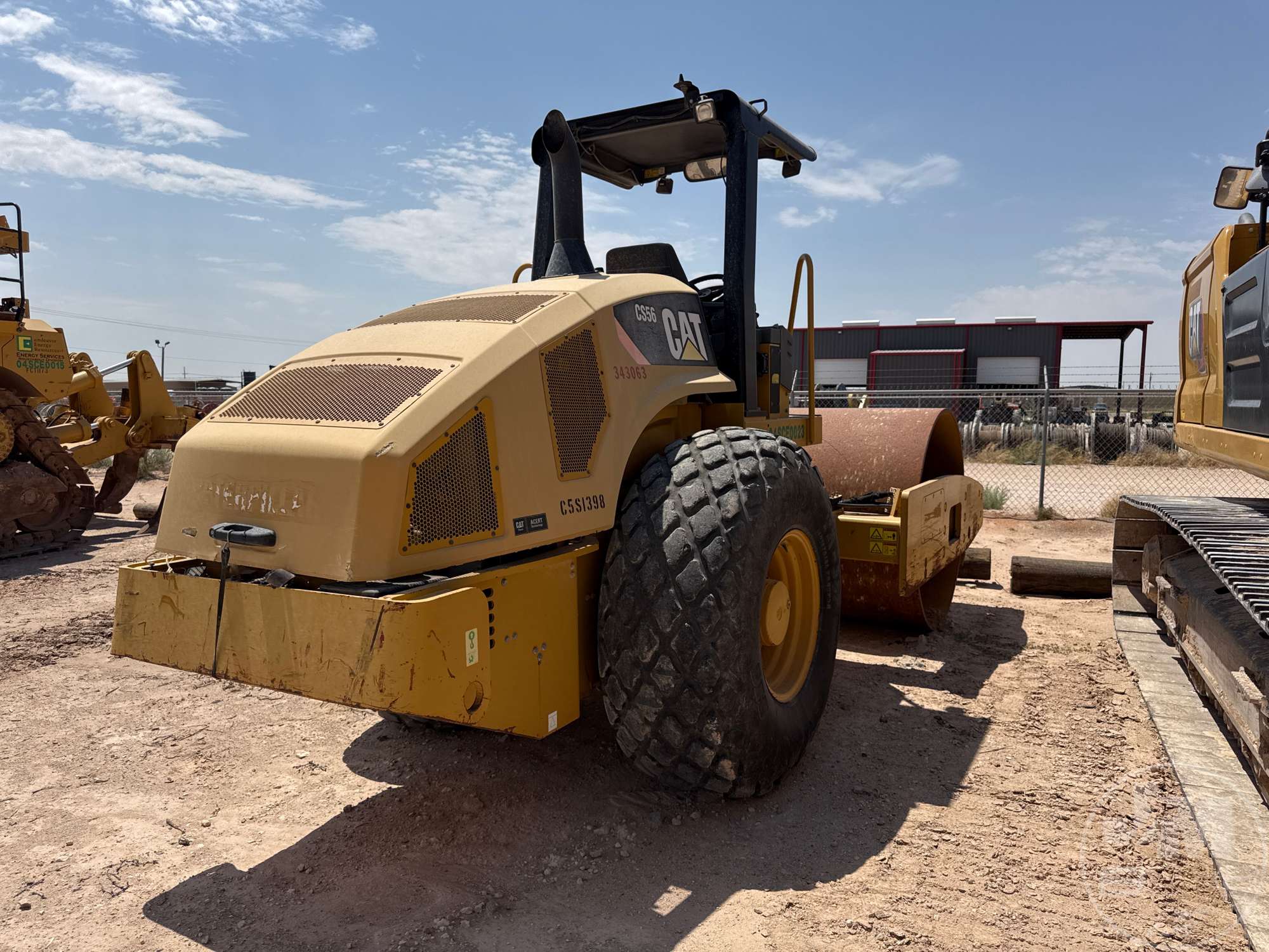 2011 Caterpillar CS56