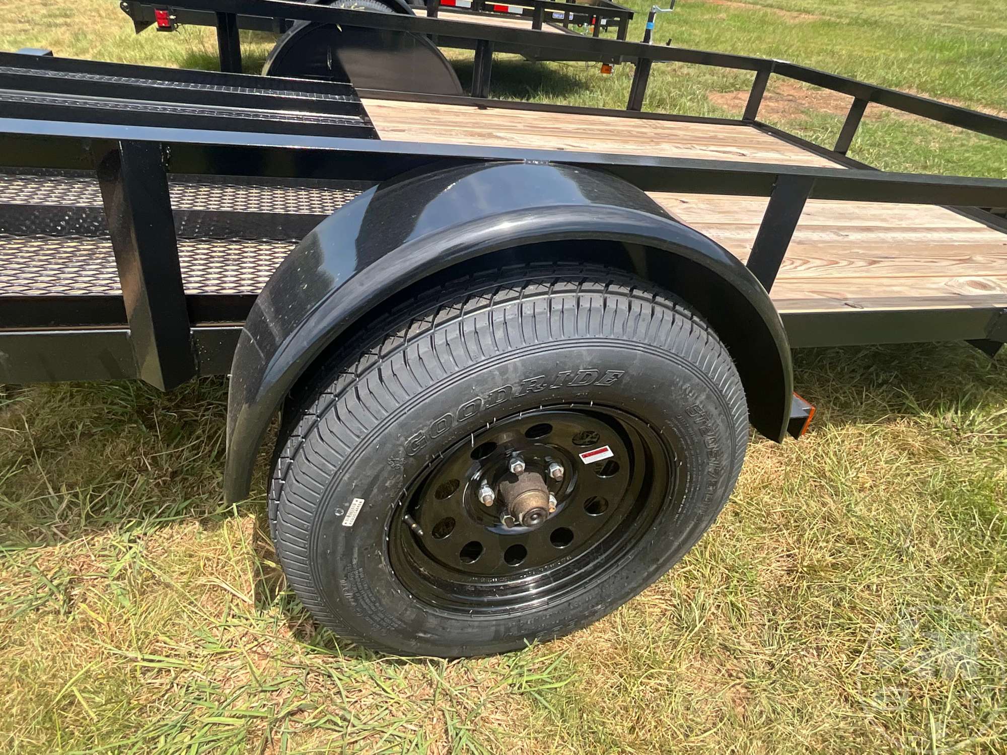 2027 TRIPLE CROWN TRAILERS, INC LD6X10S14O