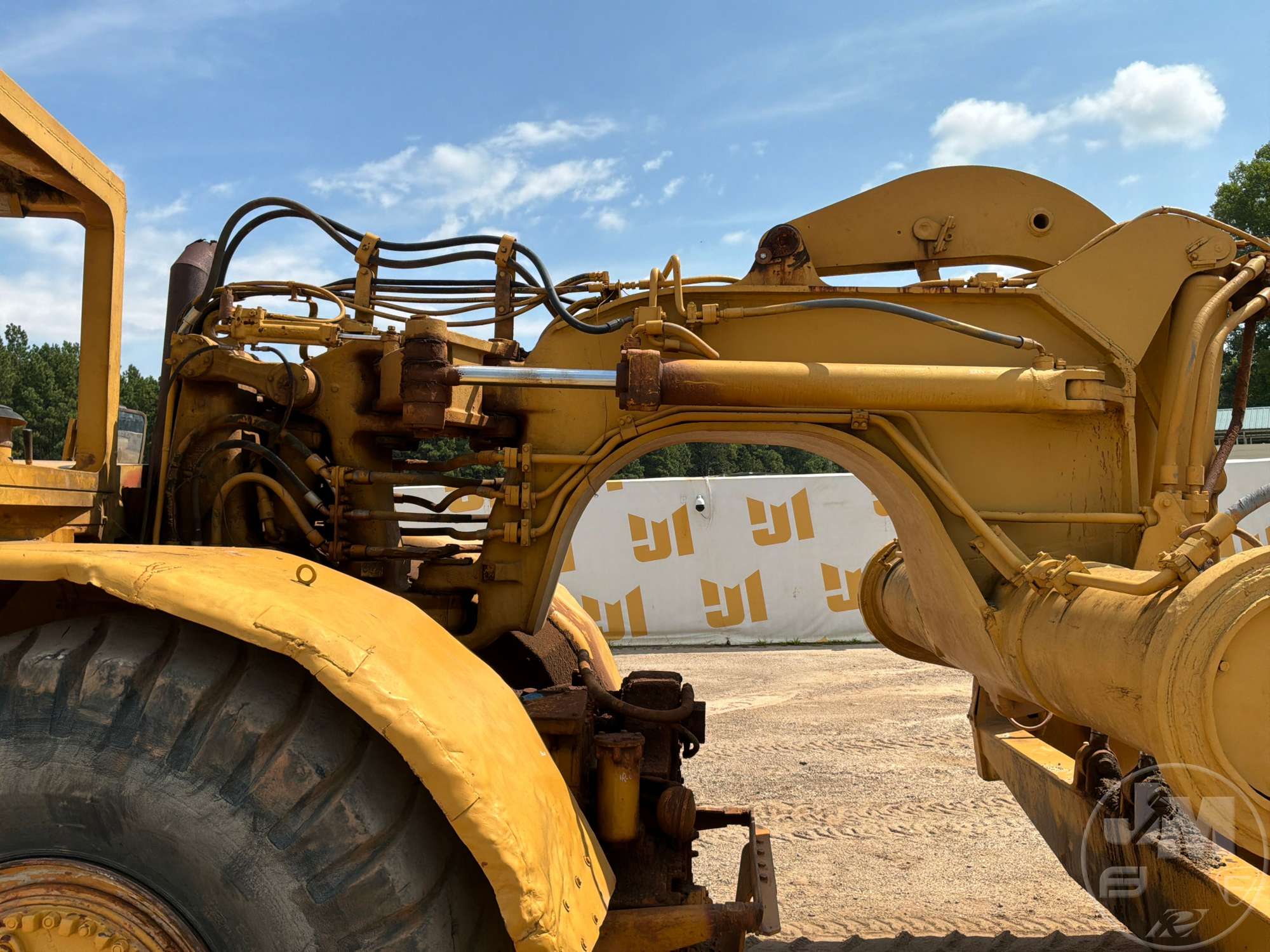 1974 Caterpillar 621B