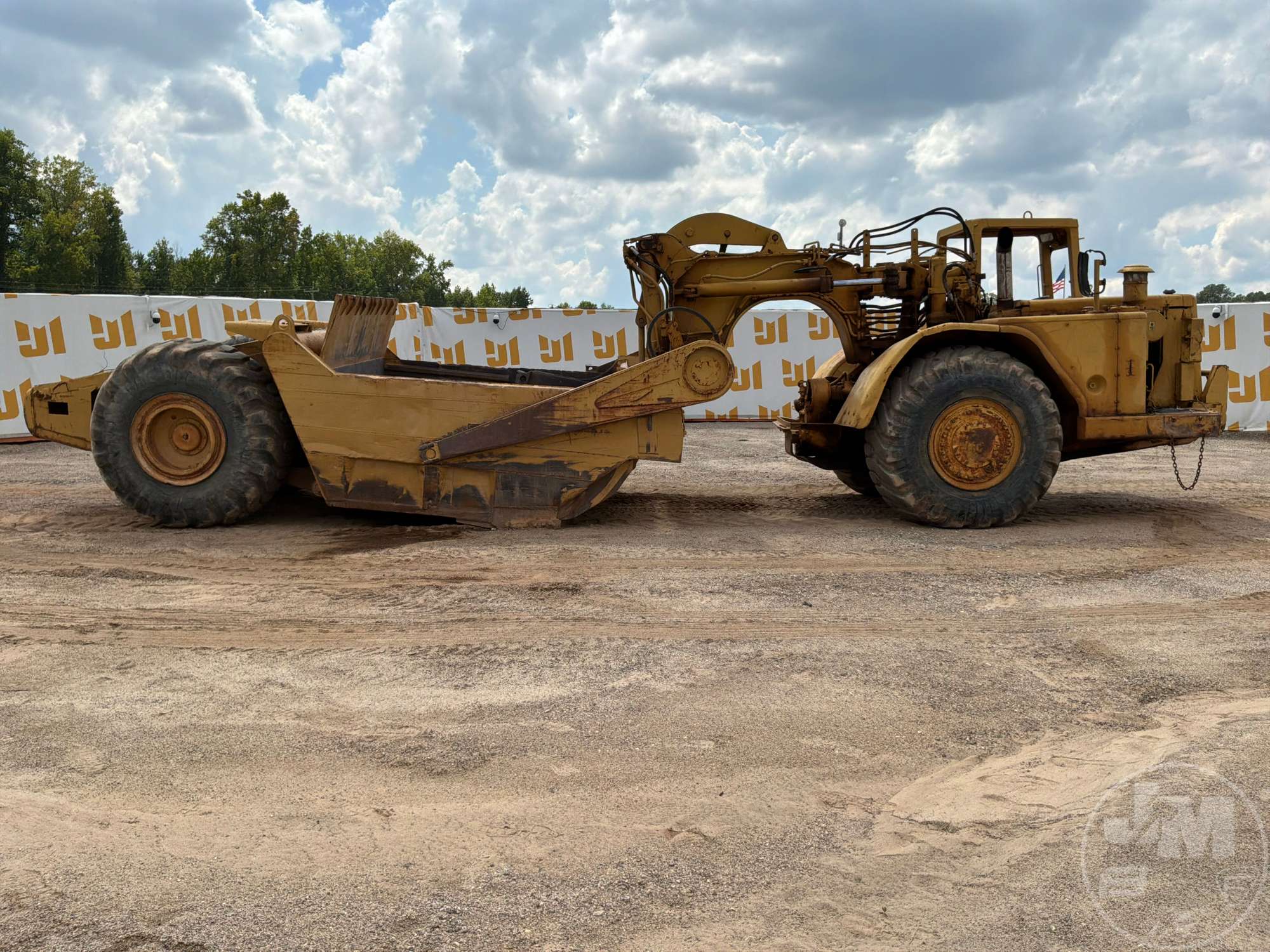 1984 Caterpillar 621B